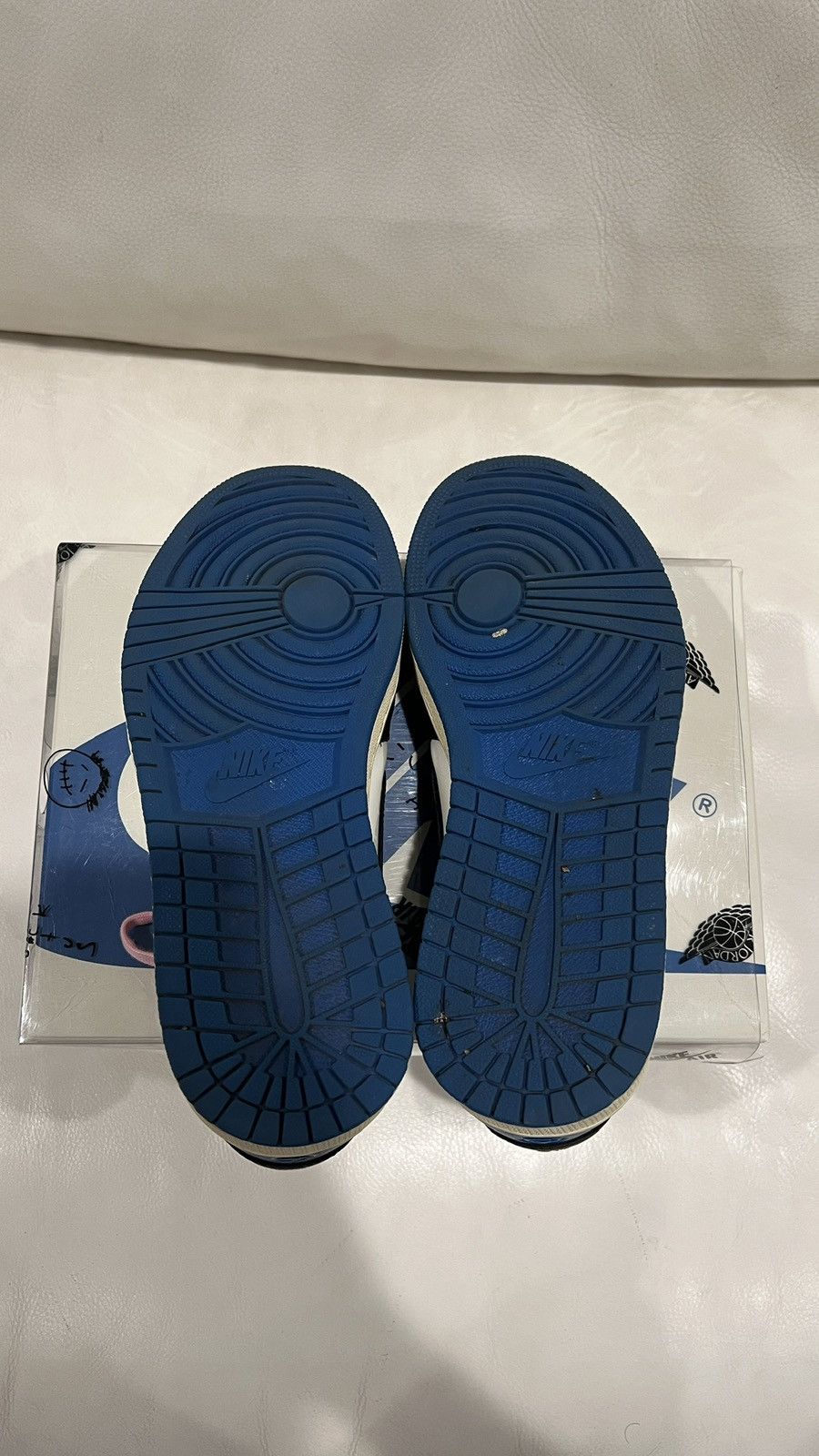Nike × Travis Scott Fragment Design X Travis Scottx Air Jordan 1 Retro Low Size US 8.5 / EU 41-42 - 7 Thumbnail