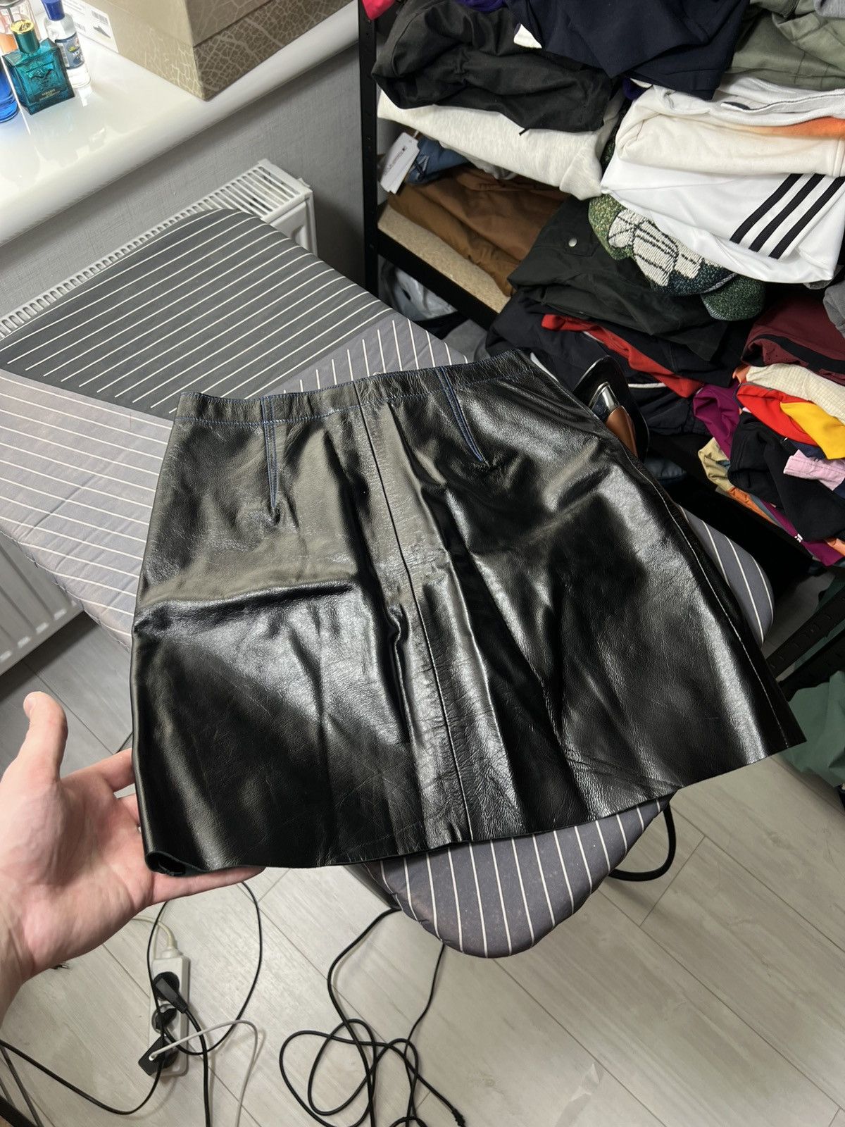 Sandro Sandro Paris Black Leather Mini Skirt Zip Front Size 1 XS Size 28" / US 6 / IT 42 - 1 Thumbnail