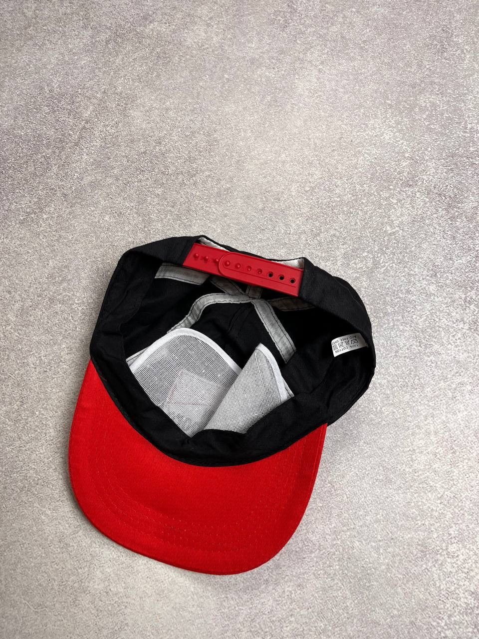 Vintage Vintage Marlboro Adventure Team Racing F-1 Cap Os Size ONE SIZE - 4 Thumbnail