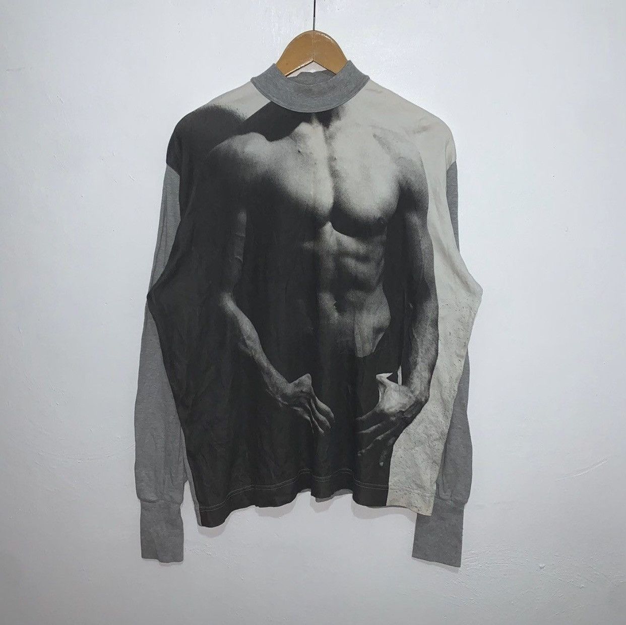 Jean Paul Gaultier JEAN PAUL GAULTIER FEMME PHYSIQUE SWEATER (RARE) Size M / US 6-8 / IT 42-44 - 1 Thumbnail