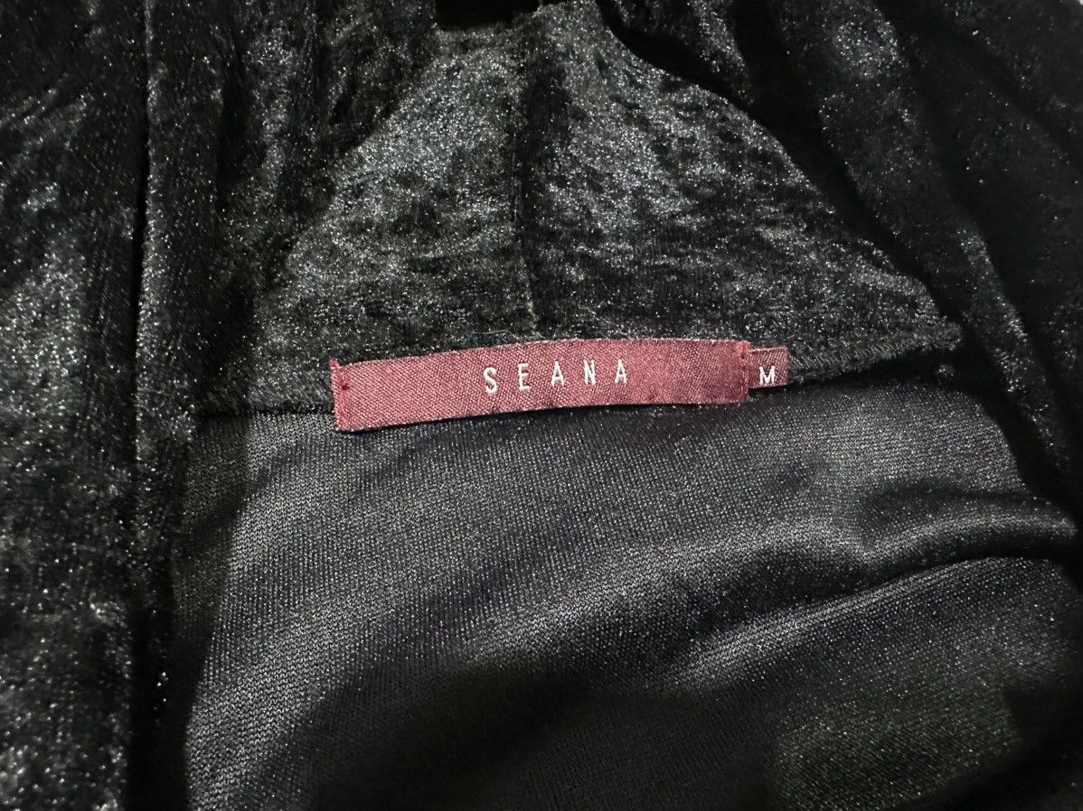 If Six Was Nine 🔥Y2K Archived Seana Black Velvet Vampire Capes Asymmetric Size US M / EU 48-50 / 2 - 7 Thumbnail