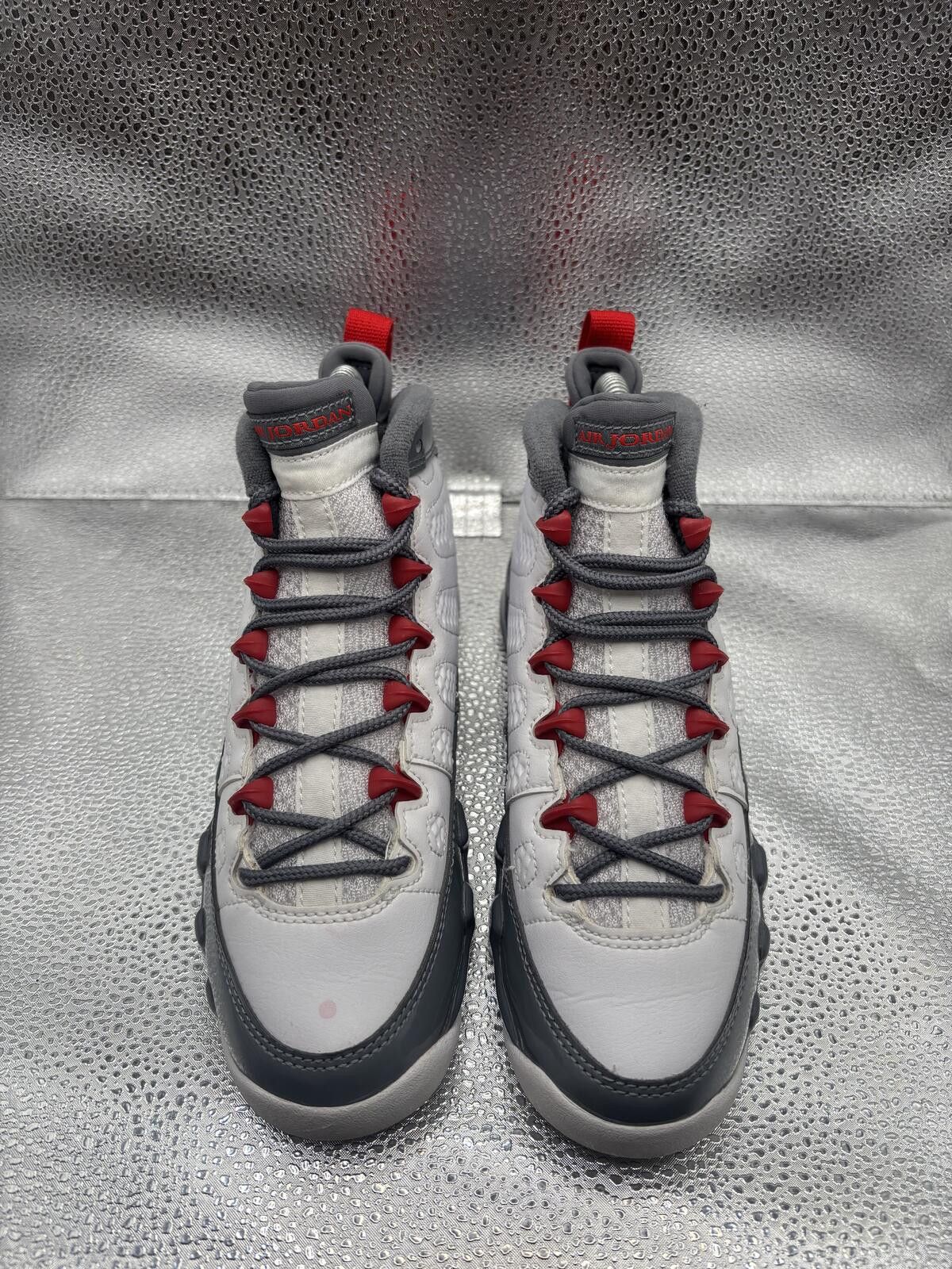 Jordan Brand Air Jordan 9 fire red GS Size US 5 / EU 37 - 2 Thumbnail