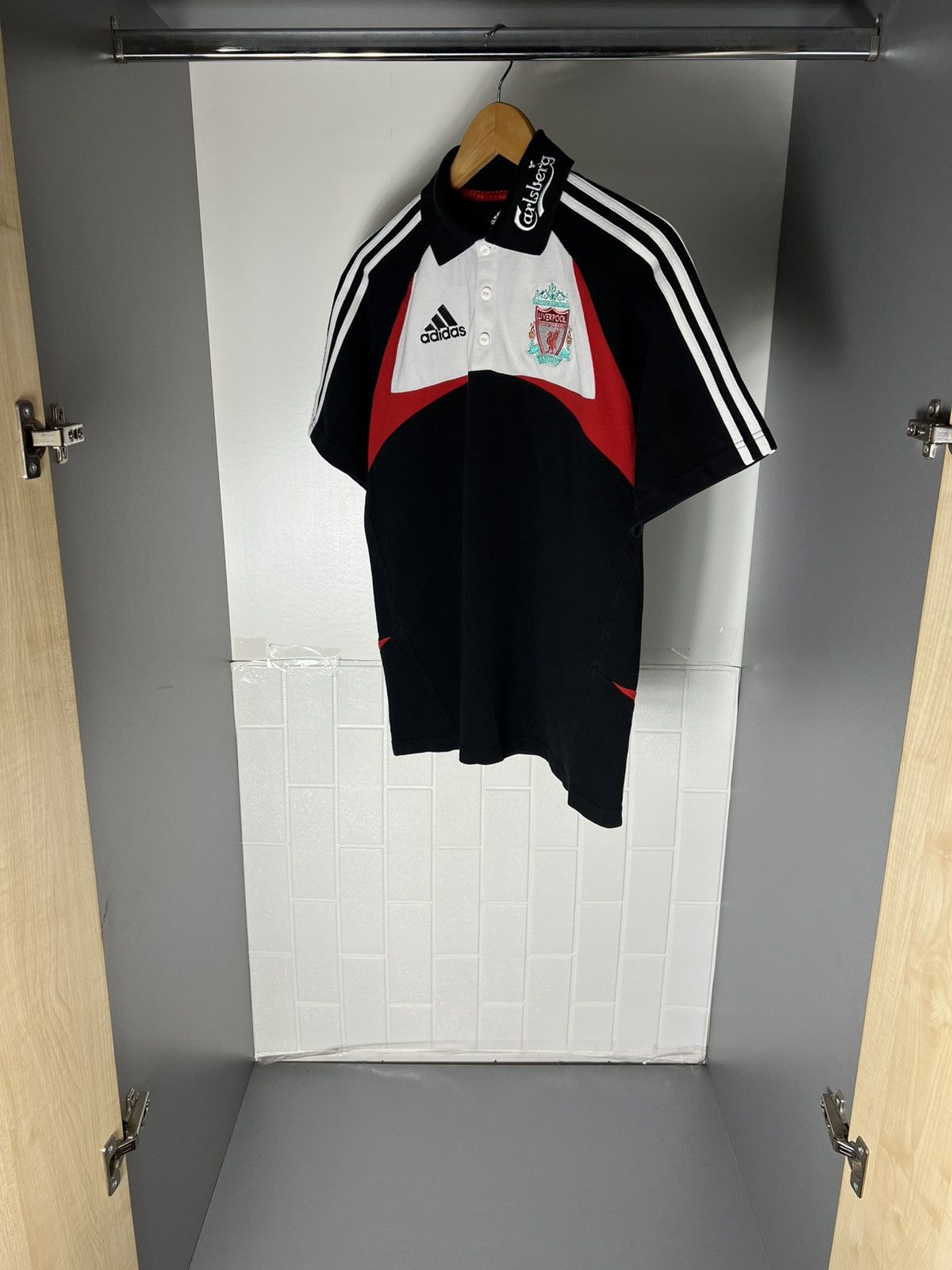 Adidas VINTAGE ADIDAS FC LIVERPOOL ENGLAND SOCCER JERSEY RETRO 90s Size US M / EU 48-50 / 2 - 6 Thumbnail