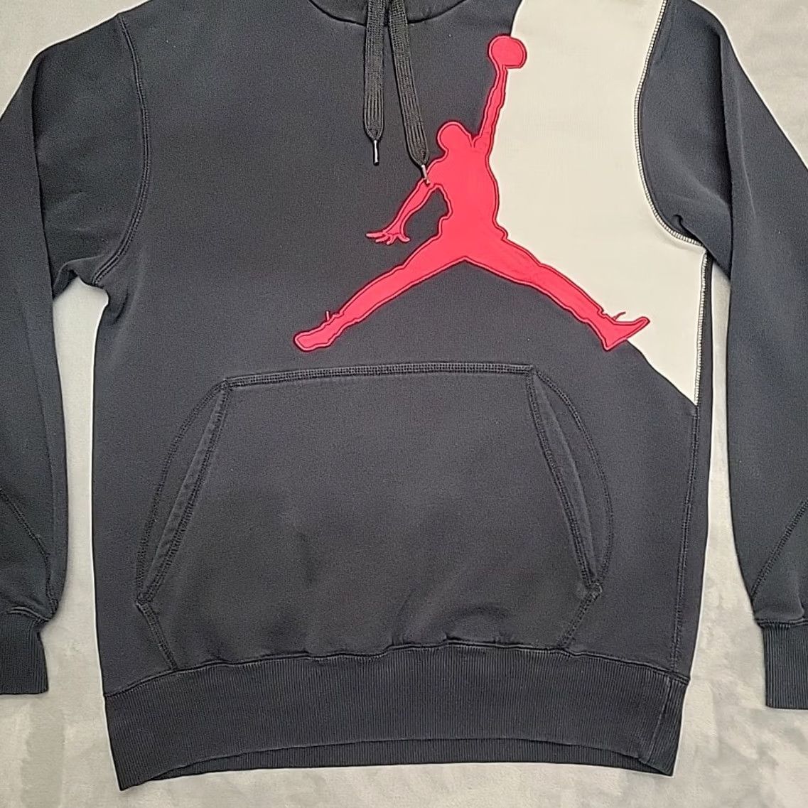 Nike VINTAGE Nike Pullover Mens S Black Air Jordan Hodie Red Fleece Y2K Jumpman Retro Size US S / EU 44-46 / 1 - 2 Thumbnail