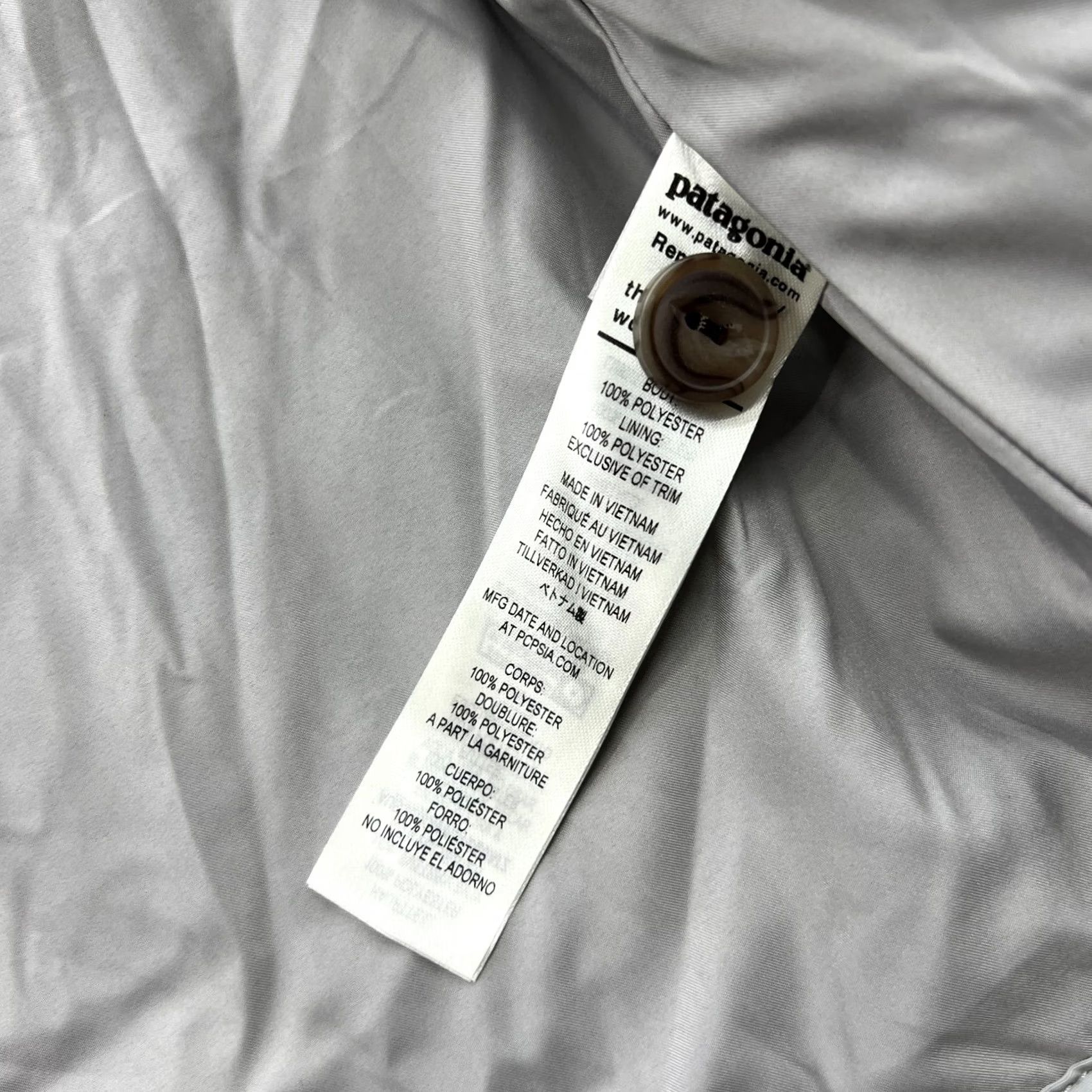 Patagonia Patagonia Jacket Womens Medium Gray Fleece Zip Hooded Basic Casual Vancouver Patagonia Size M / US 6-8 / IT 42-44 - 4 Thumbnail