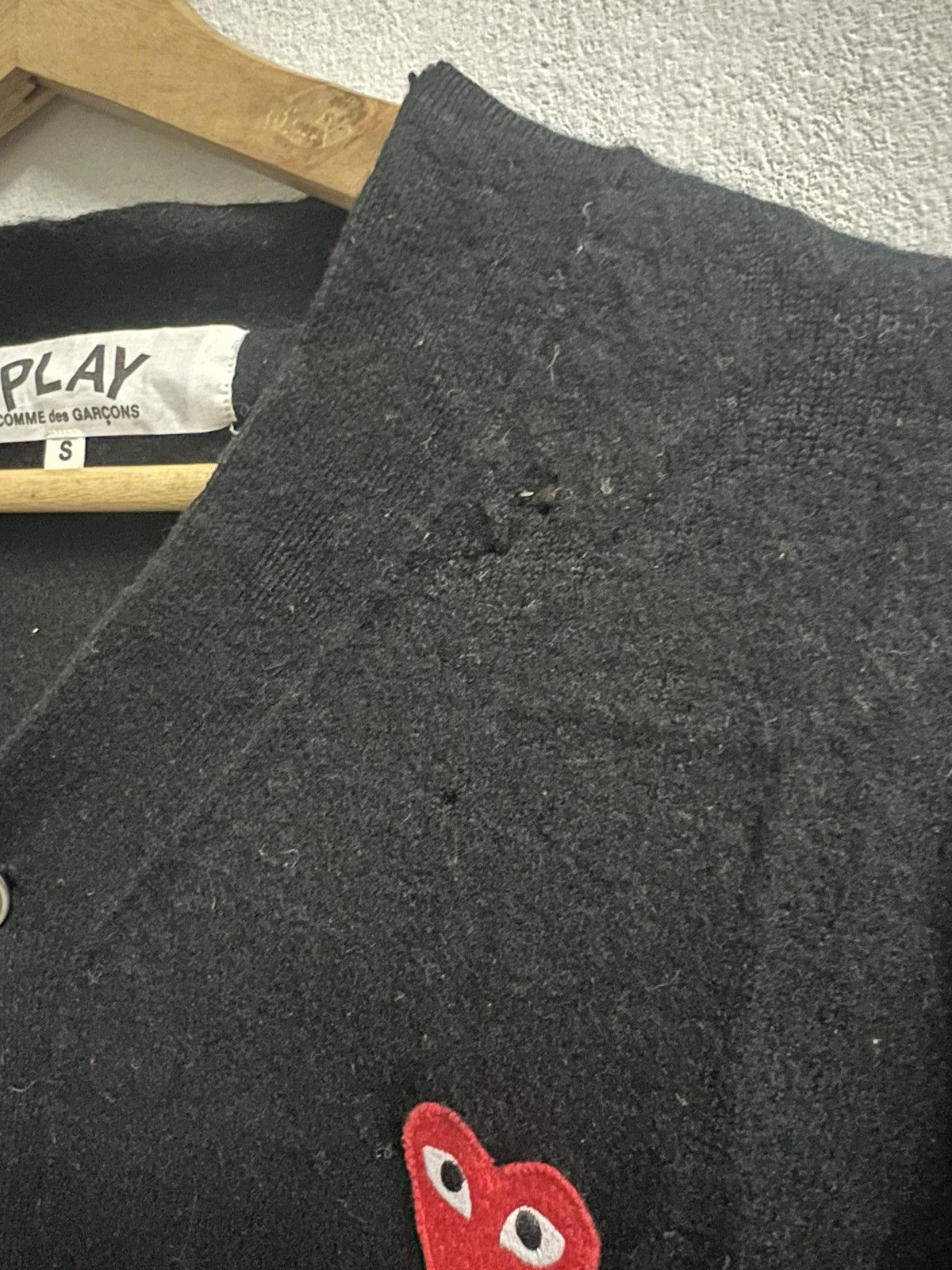 CDG by Comme des Garcons × Comme des Garcons PLAY CDG COMME DES GARÇONS SWEATER KNITWEAR SMALL Size S / US 4 / IT 40 - 11 Thumbnail