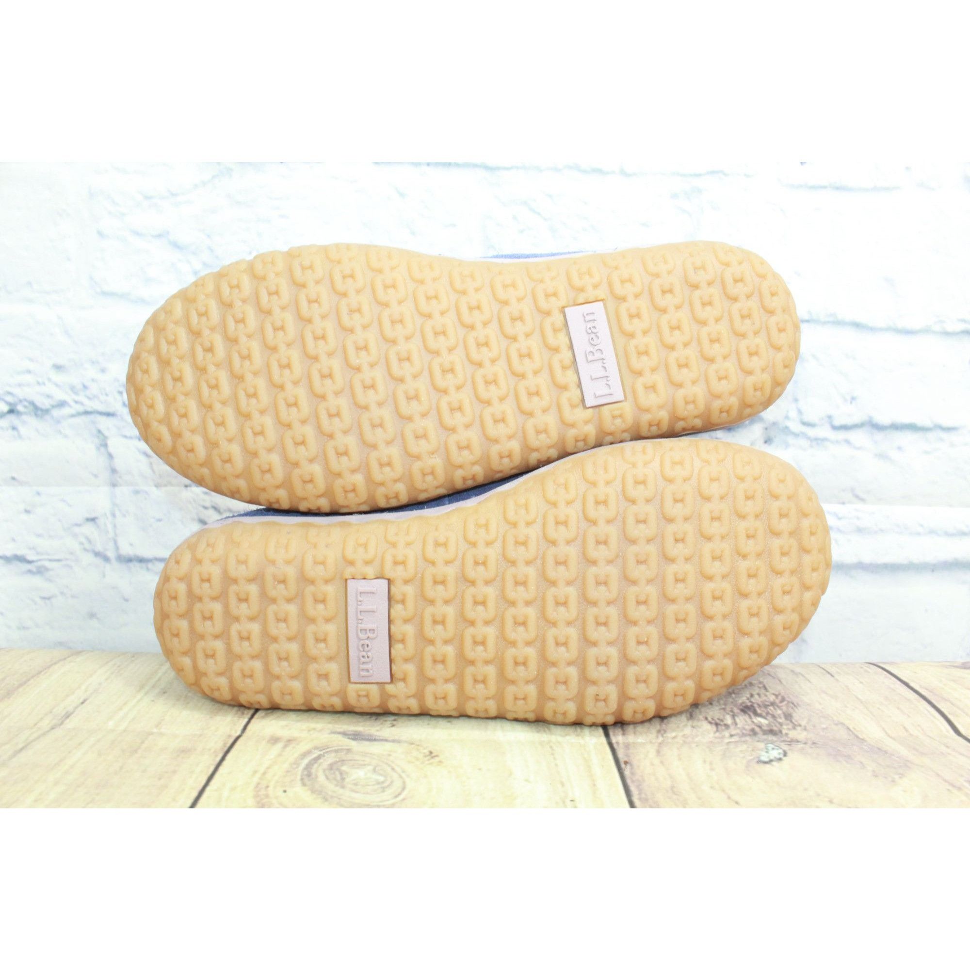 L.L. Bean LL Bean Women's Fleece Lined Mountain Moccasin Slippers 8 M Size US 8 / IT 38 - 10 Thumbnail