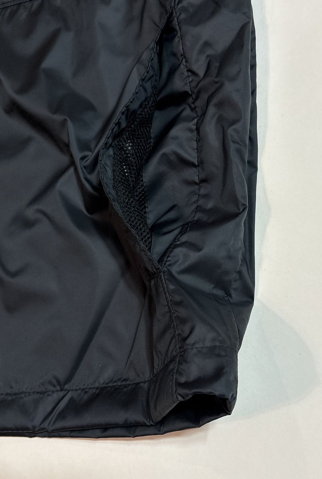 Columbia COLUMBIA Men’s Center Ridge II Full Zip Windbreaker jacket Size US L / EU 52-54 / 3 - 6 Thumbnail