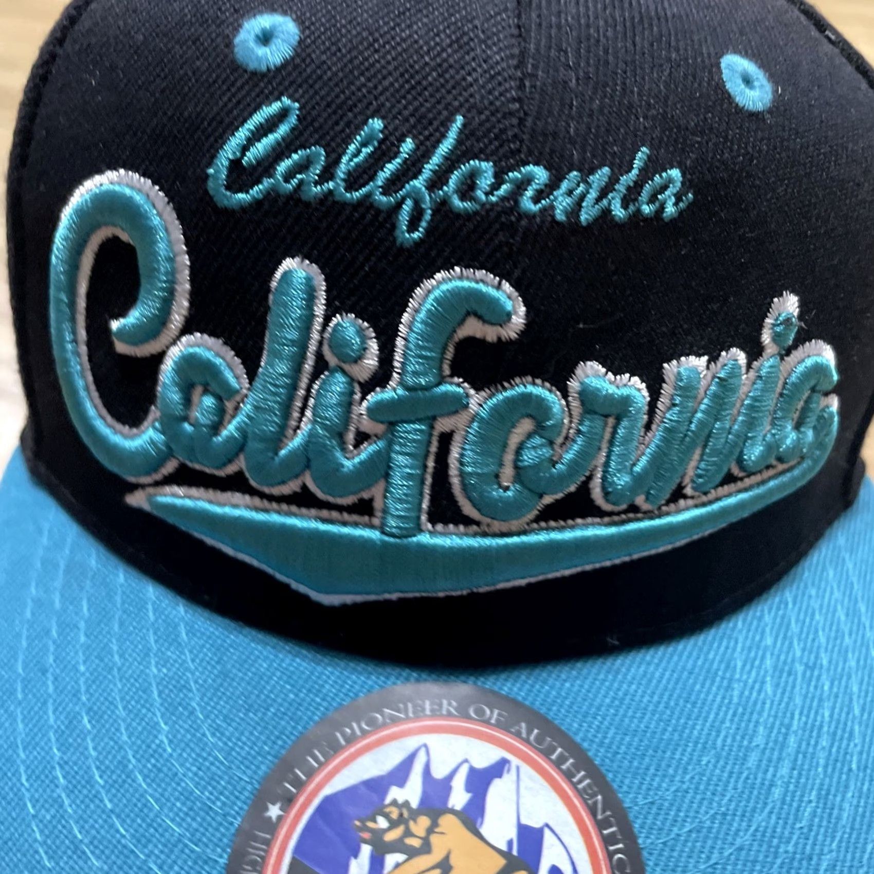 Vintage VINTAGE California Black Blue Teal Adjustable Hat Men XS Streetwear Cap Adjustable NEW Size ONE SIZE - 4 Thumbnail