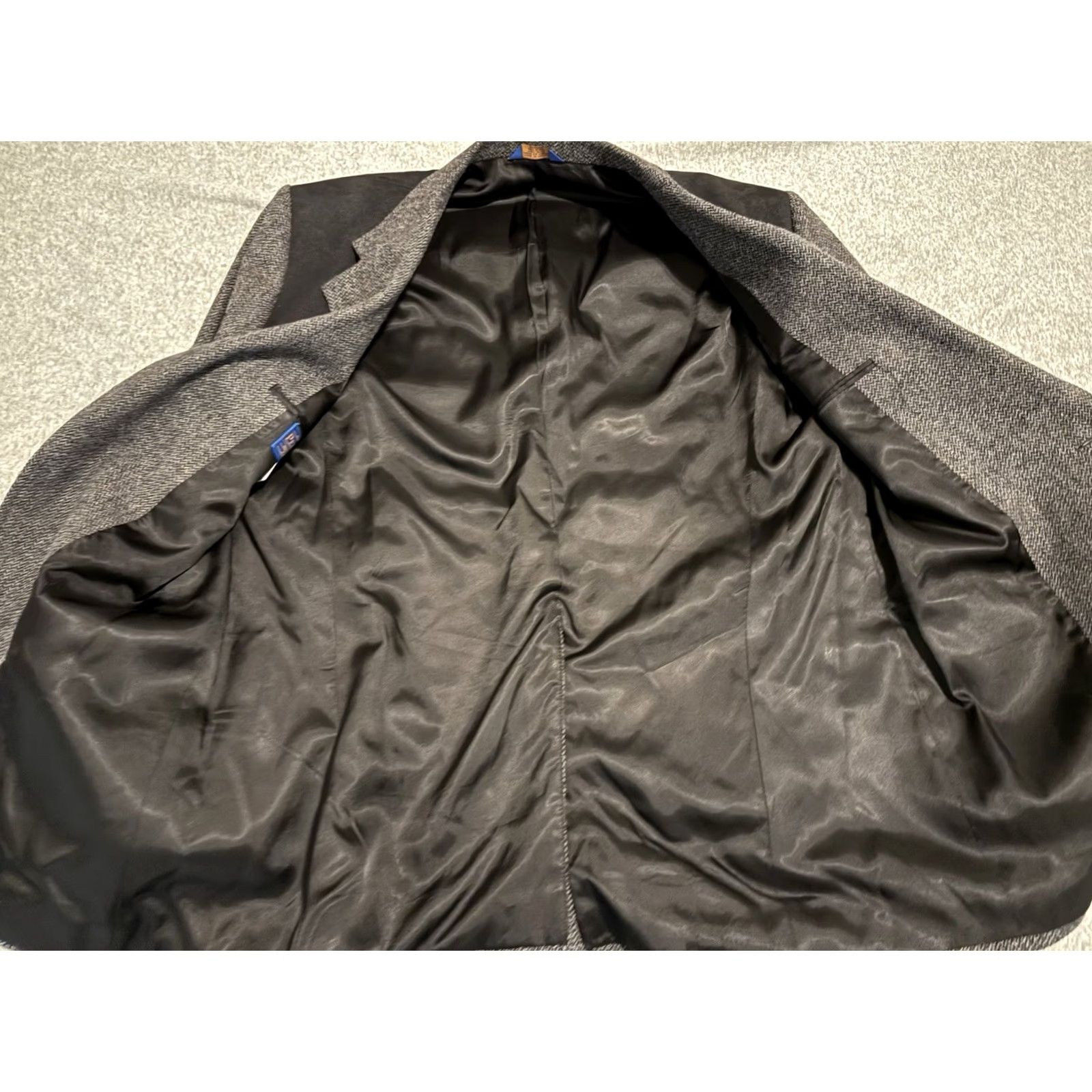 Pendleton Pendleton Western Tweed Wool Jacket Blazer Sport Coat Elbow Patch Gray Black 44L Mens Long Wool Tweed 2 Button Western Theme Size 44R - 2 Thumbnail
