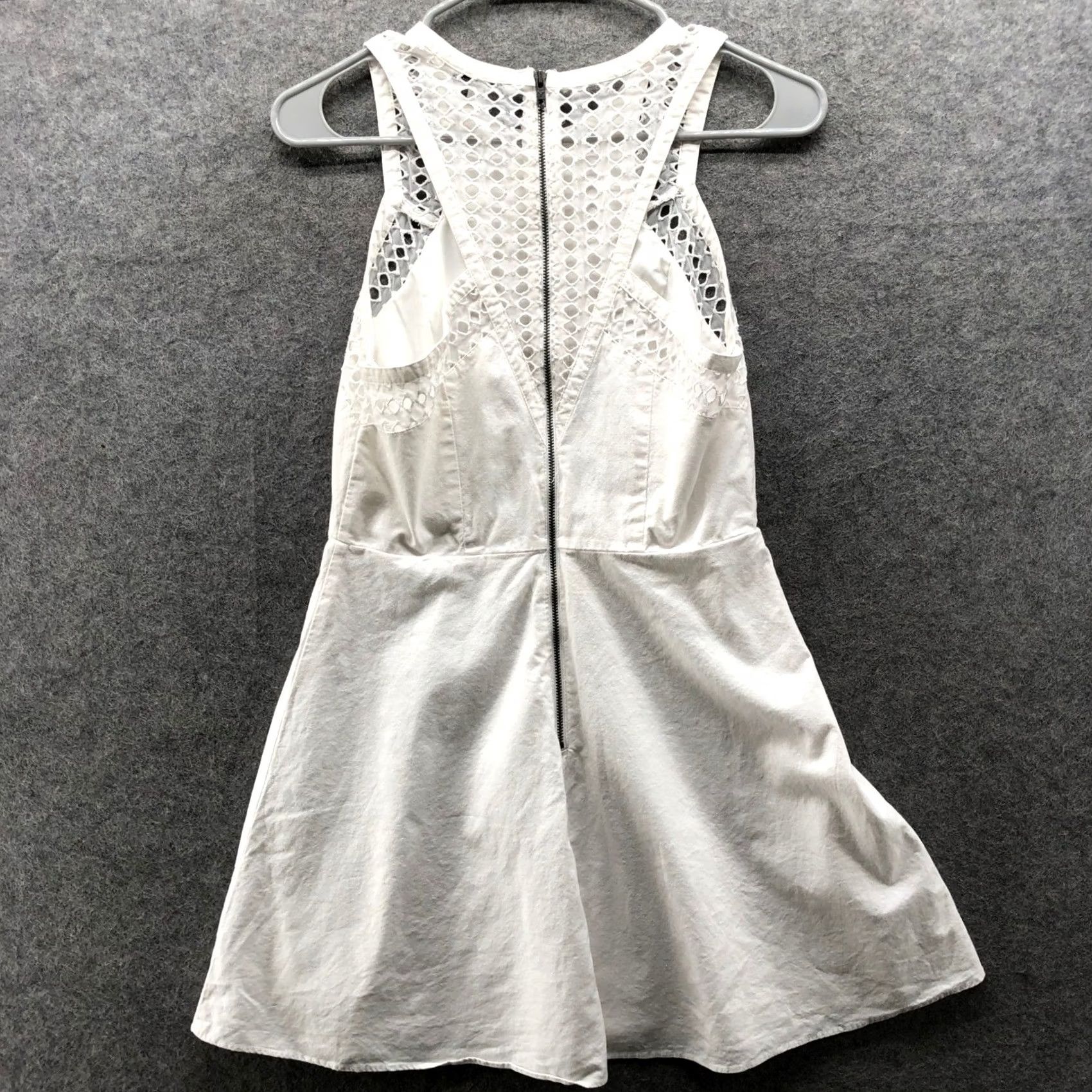 American Eagle Outfitters American Eagle Fit Flare Dress Womens 6 White Cotton Lace Summer A-Line Size M / US 6-8 / IT 42-44 - 2 Thumbnail