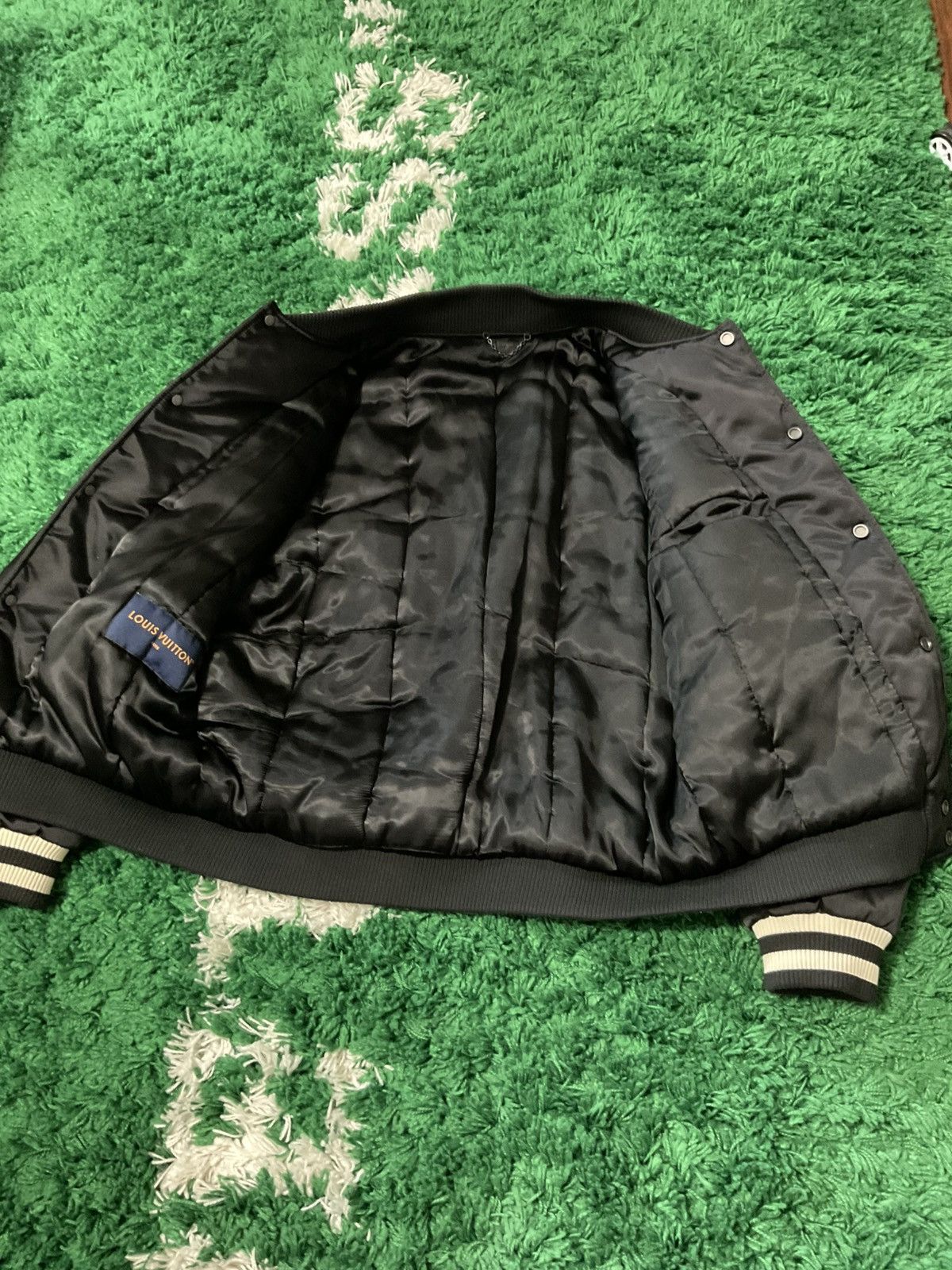 Louis Vuitton Louis Vuitton Embroidered Nylon Baseball Bomber F/W 2024 Size US S / EU 44-46 / 1 - 8 Thumbnail