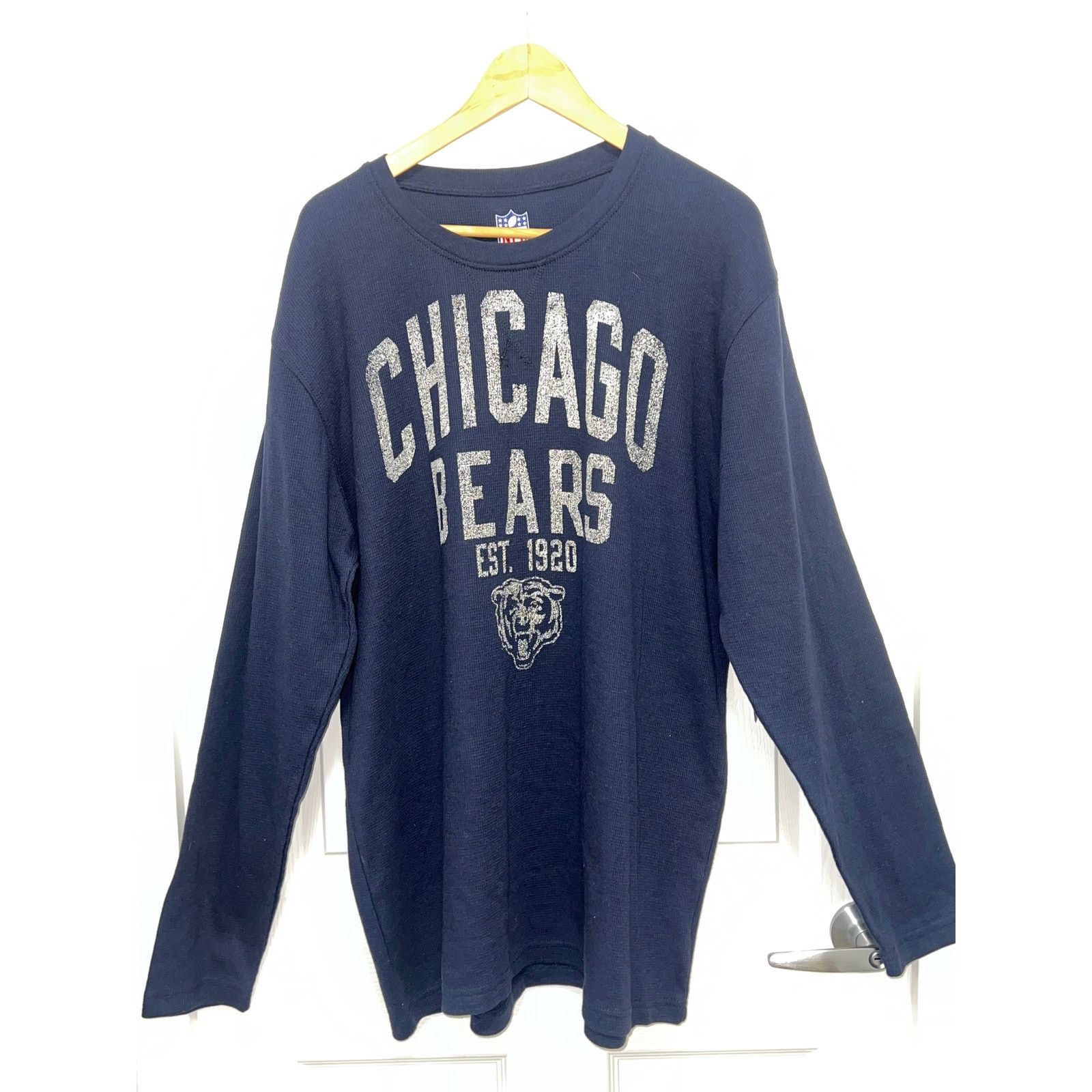 NFL Chicago Bears Long-Sleeve T-Shirt (2XL) - New with Tags Size US XXL / EU 58 / 5 - 1 Thumbnail