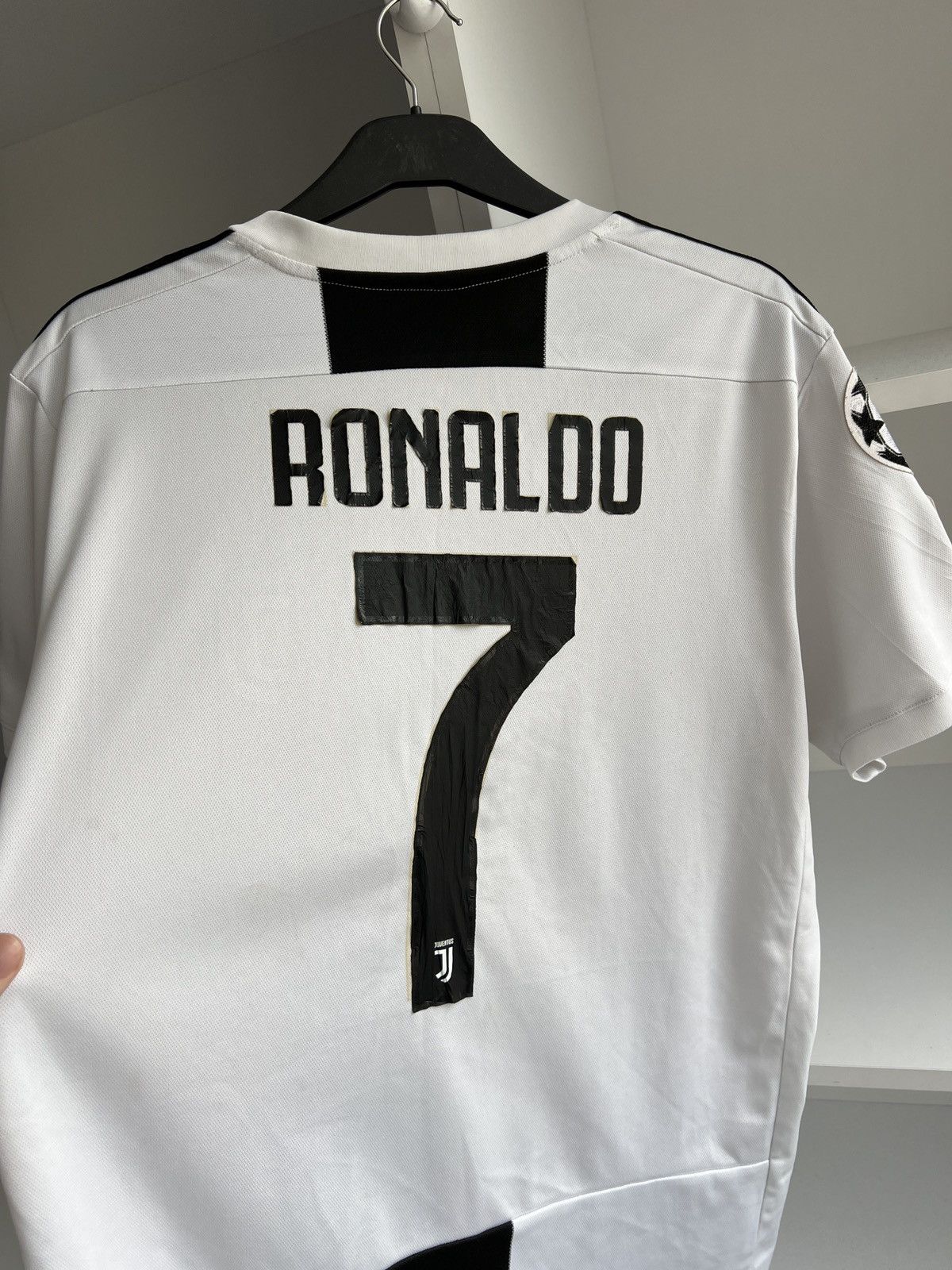 Adidas × Vintage Adidas Juventus Ronaldo 7 2018-19 Home Kit Soccer Jersey Size US XL / EU 56 / 4 - 20 Thumbnail