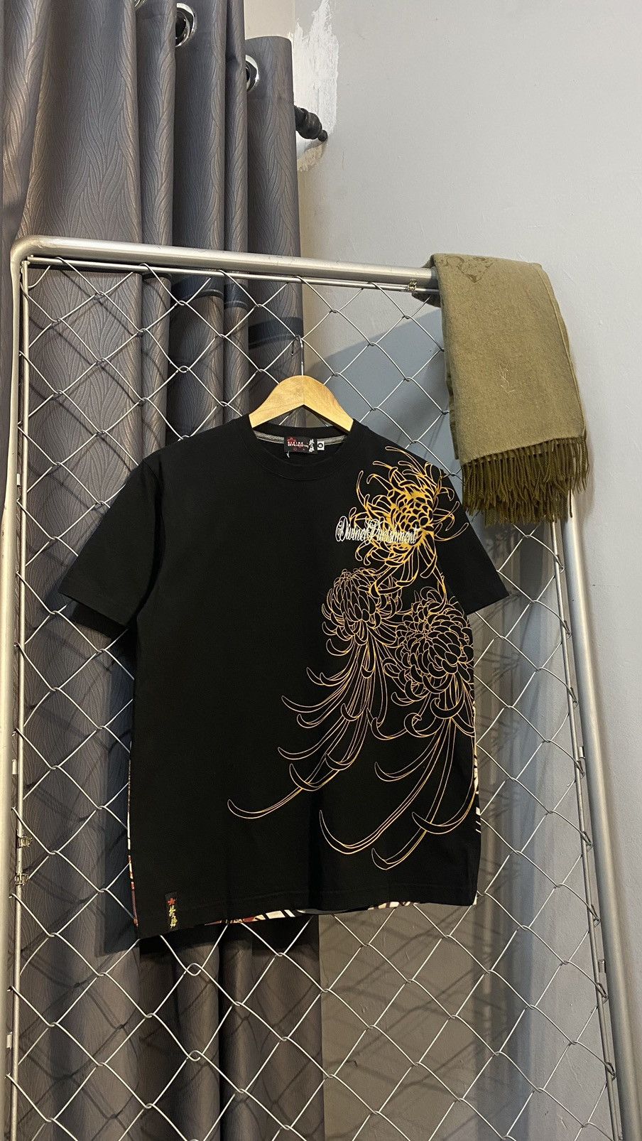 VINTAGE DIVINE RETRIBUTION OVP KATANA GRAPHIC TSHIRT RARE
