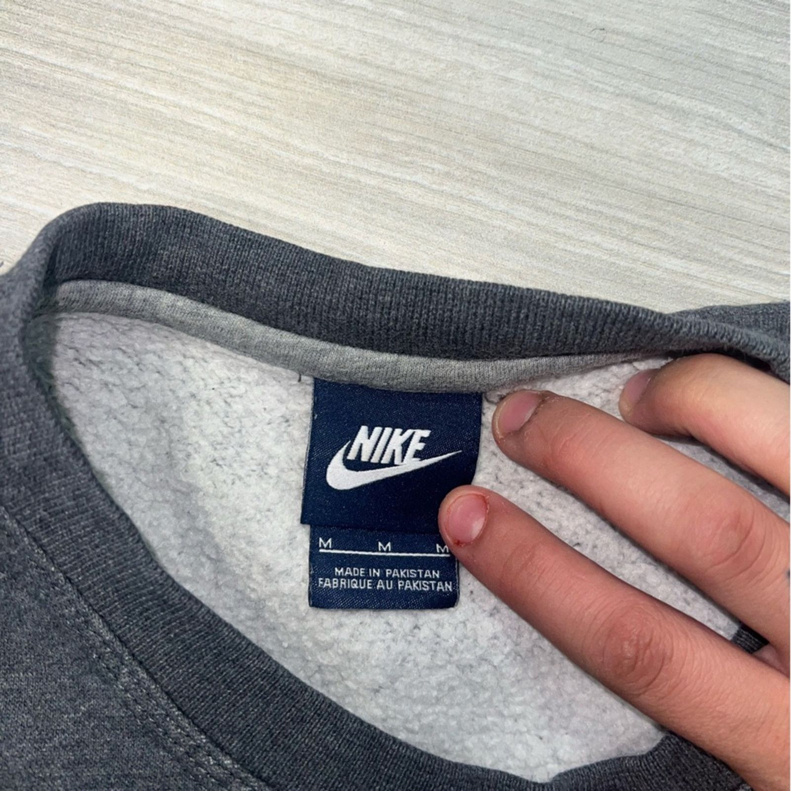 Nike Nike Essential Gray Crewneck Sweatshirt Size US M / EU 48-50 / 2 - 8 Thumbnail
