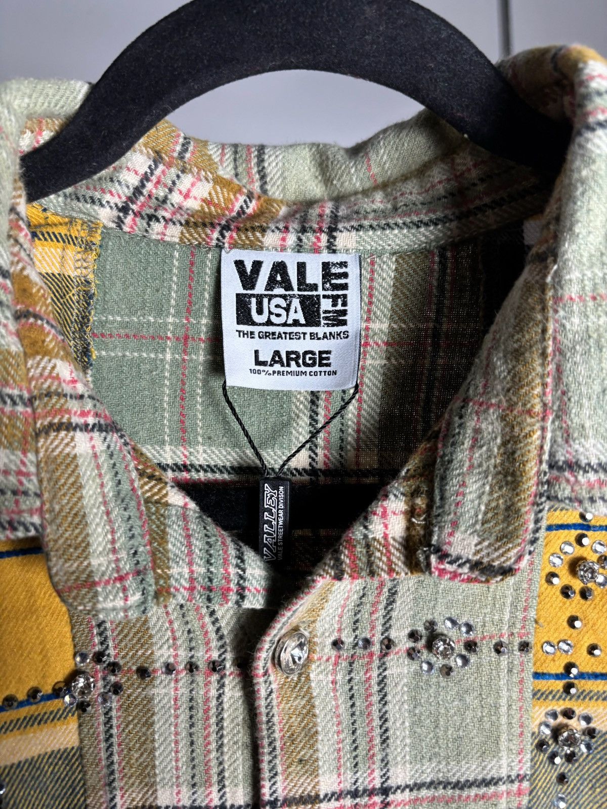 Vale Vale Forever Earth Day Flannel 'Green/Patchwork' Size US L / EU 52-54 / 3 - 3 Thumbnail