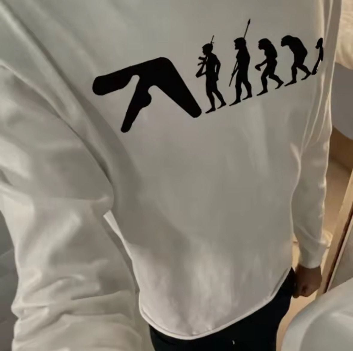 Japanese Brand Y2K Streetwear Aphex Twin Evolve Long Sleeve T-Shirt Size US XXL / EU 58 / 5 - 2 Thumbnail