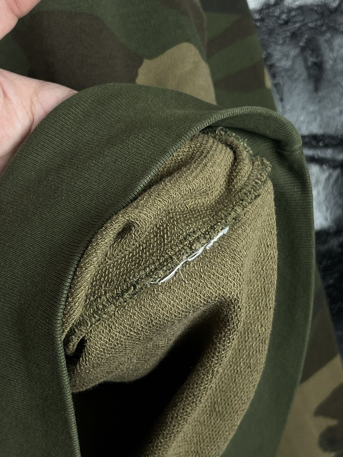 Carhartt Carhartt WIP College Sweat Camo Laurel Men’s Size L Size US L / EU 52-54 / 3 - 7 Thumbnail