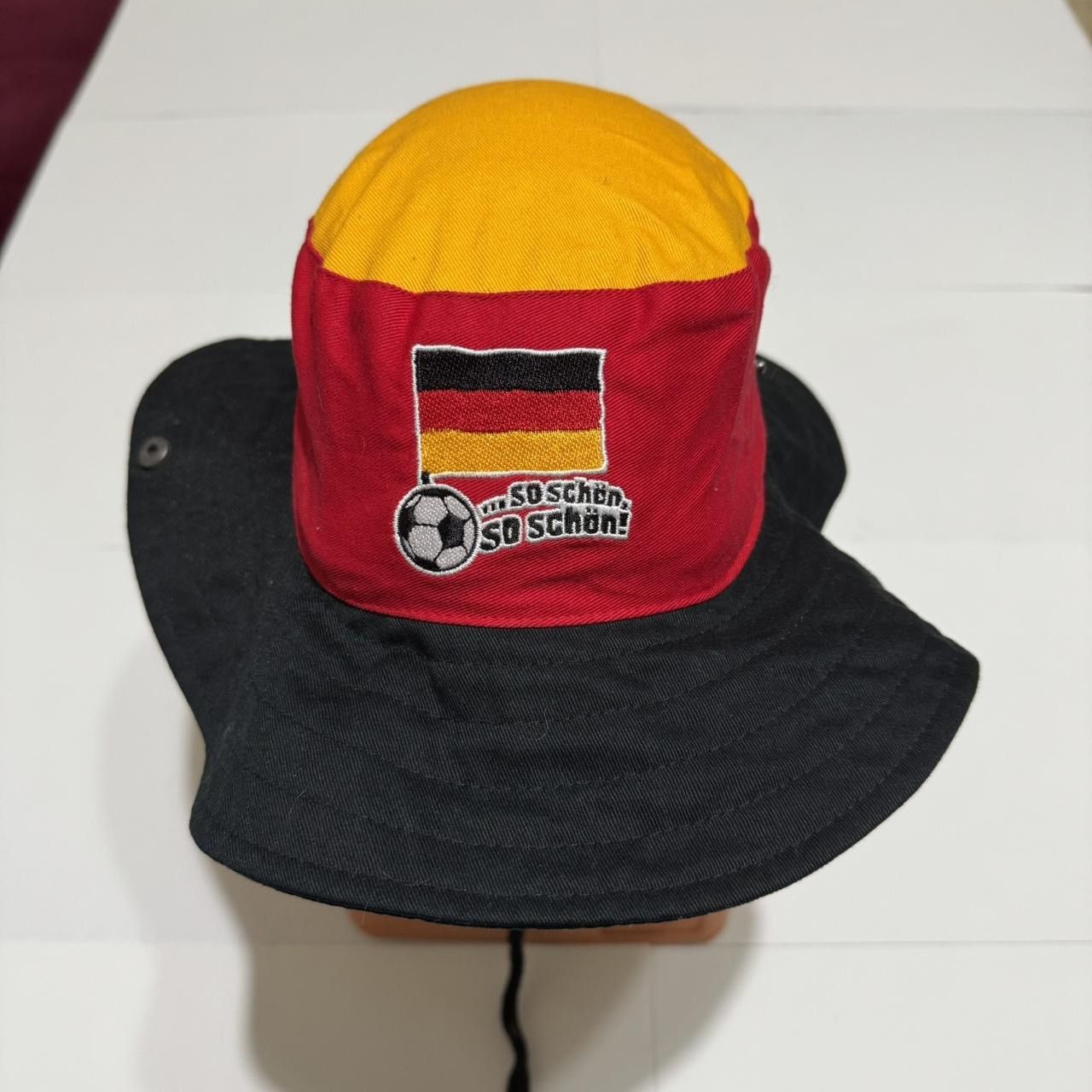 Vintage World Cup Football Soccer Germany Bucket Hat Deutschland Size ONE SIZE - 1 Thumbnail