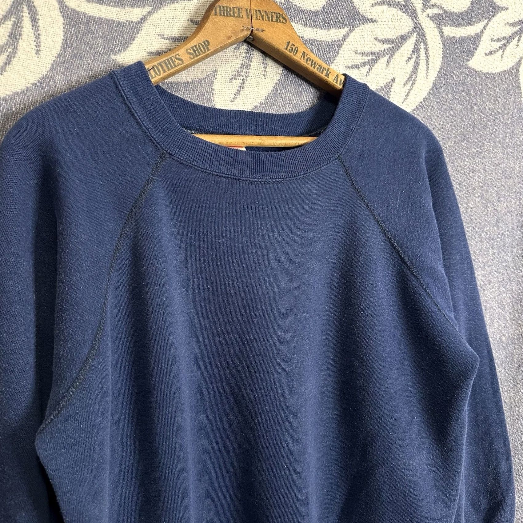 Vintage VINTAGE Sportswear Sweatshirt Blue Large USA Made Raglan Sleeve 70s 80s Classic Pullover Mens Size US L / EU 52-54 / 3 - 2 Thumbnail