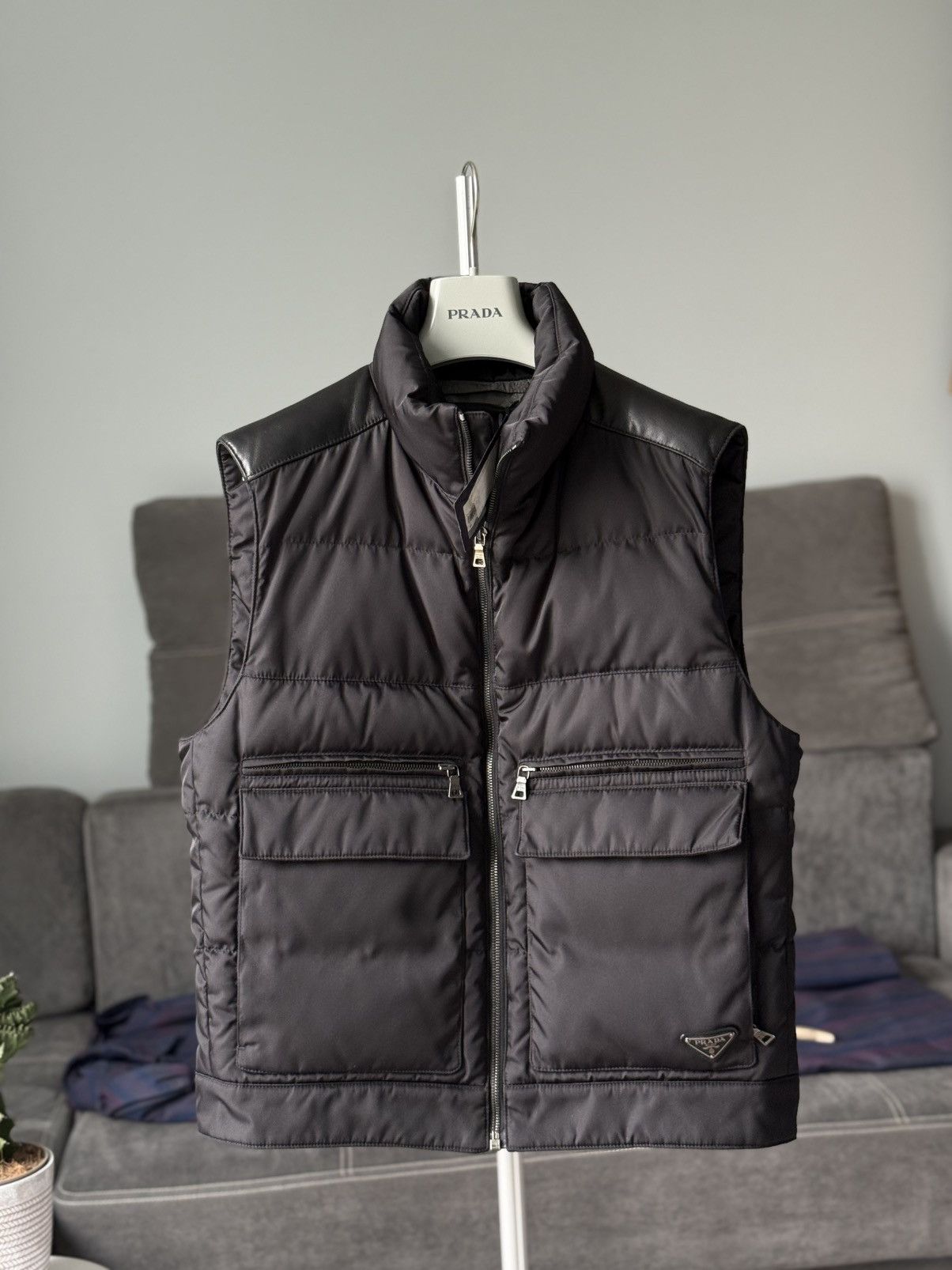 Prada Prada Badge Logo Cargo Gabardine Nylon/Lamb Puffer Down Vest Size US M / EU 48-50 / 2 - 3 Thumbnail