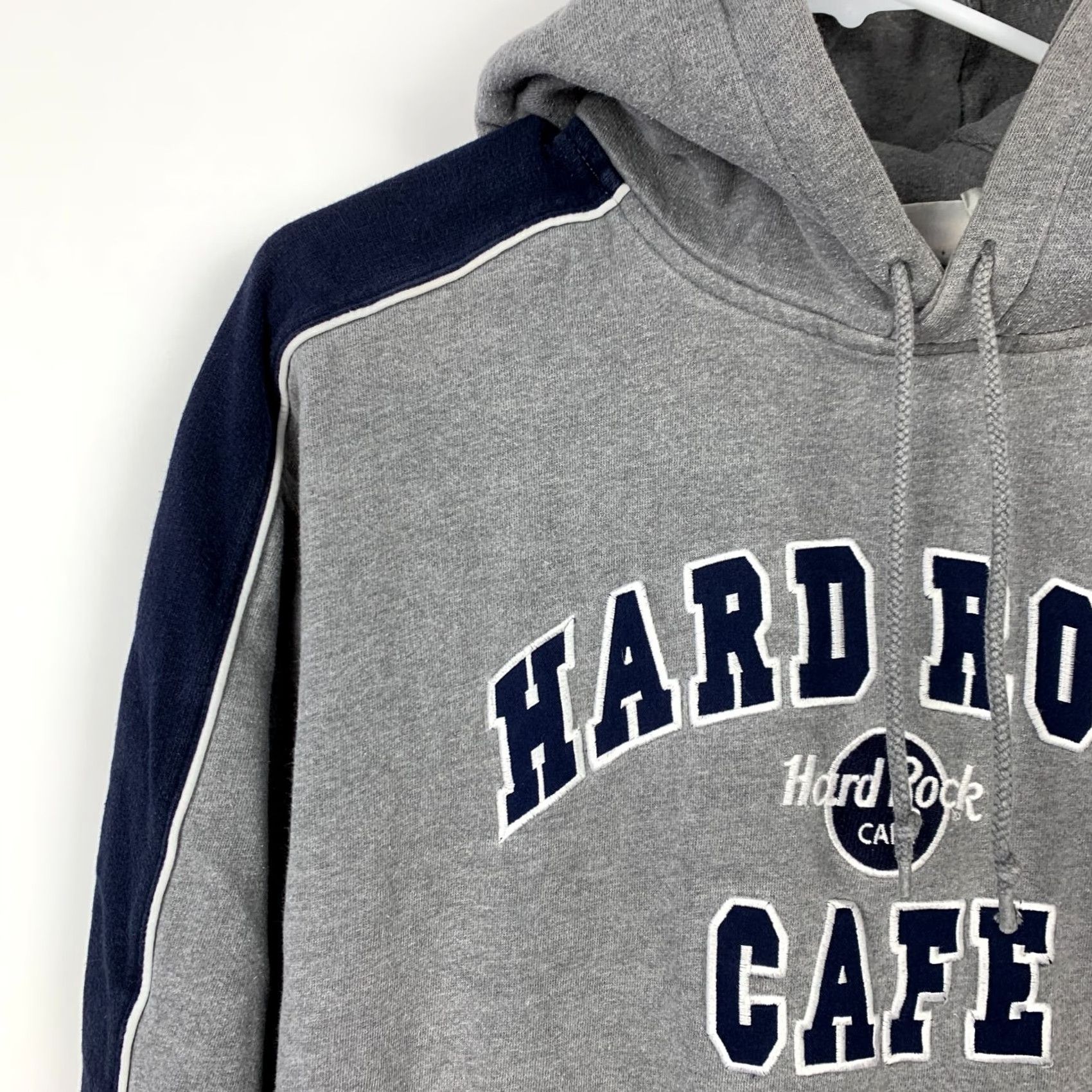 Hard Rock Cafe Hard Rock Cafe Nassau Bahamas Hoodie Sweatshirt Gray Blue Mens Medium Size US M / EU 48-50 / 2 - 2 Thumbnail