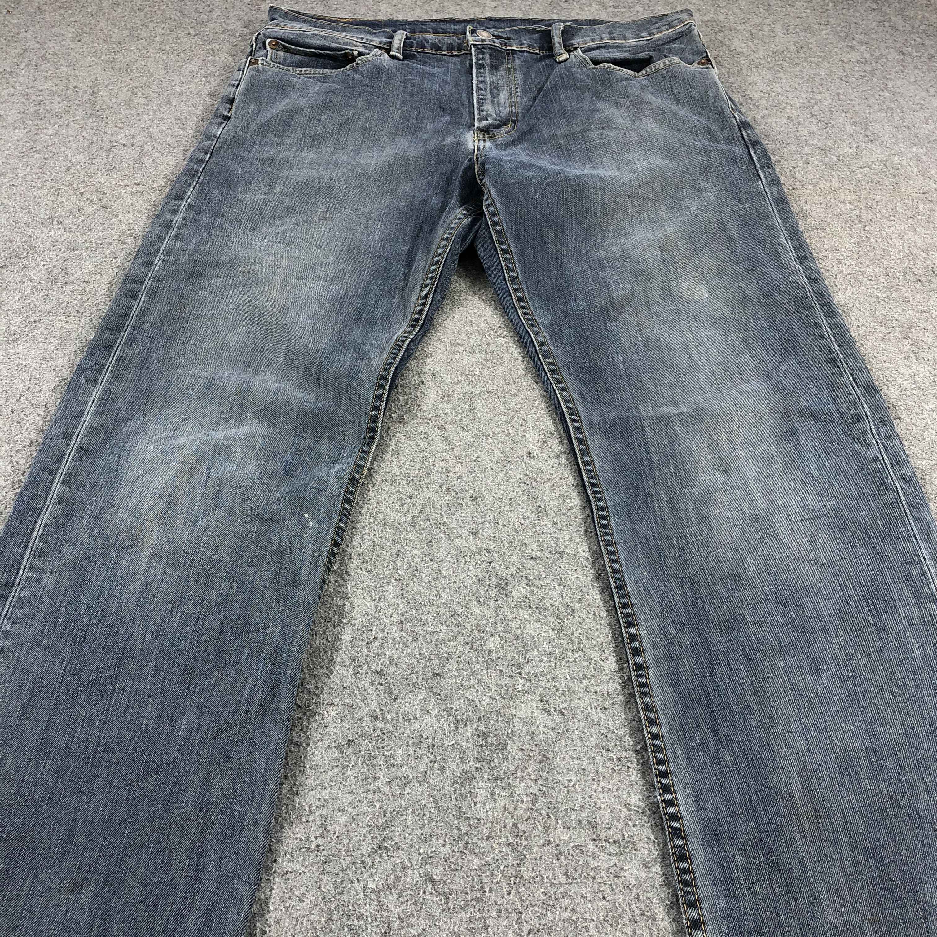 Levi's Vintage Levis 504 Jeans Distressed Denim KJ485 Size US 34 / EU 50 - 3 Thumbnail