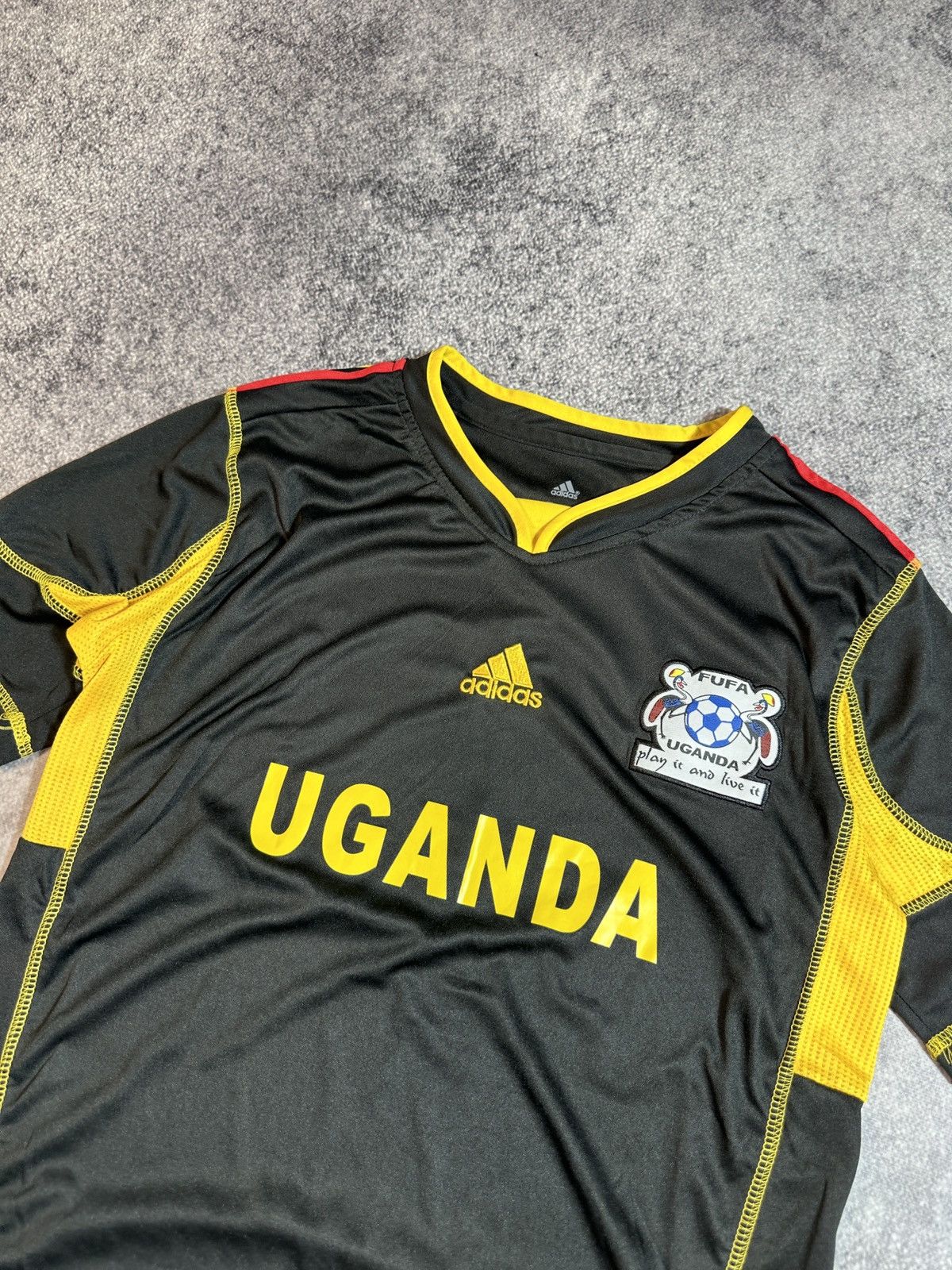 Adidas Adidas Uganda Soccer Jersey Logo Streetwear Rare Casual L Size US L / EU 52-54 / 3 - 2 Thumbnail
