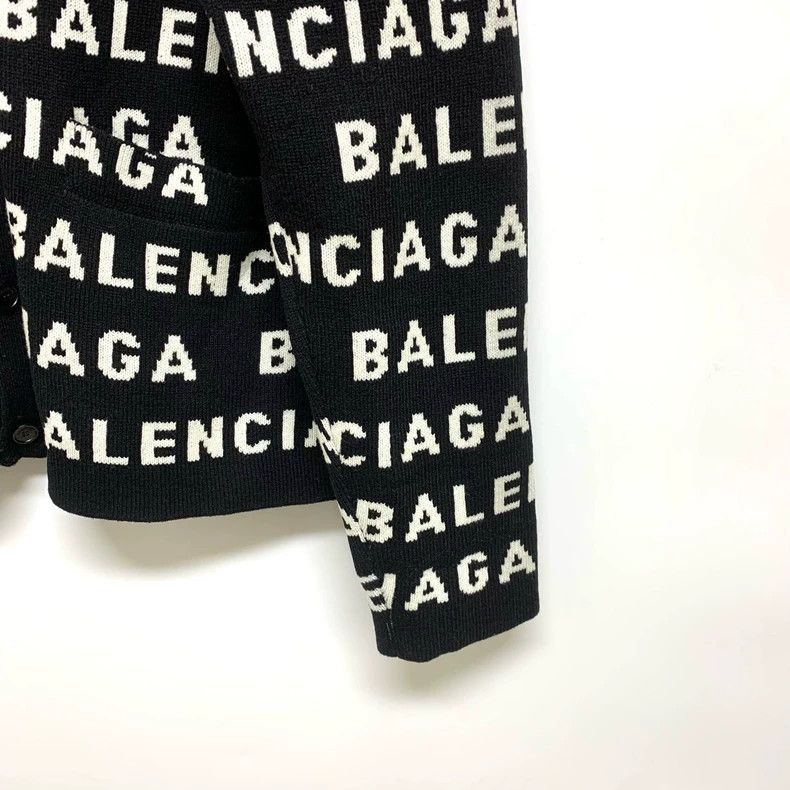 Balenciaga Balenciaga Black full-print logo knit cardigan sweater 2503 Size US M / EU 48-50 / 2 - 8 Thumbnail