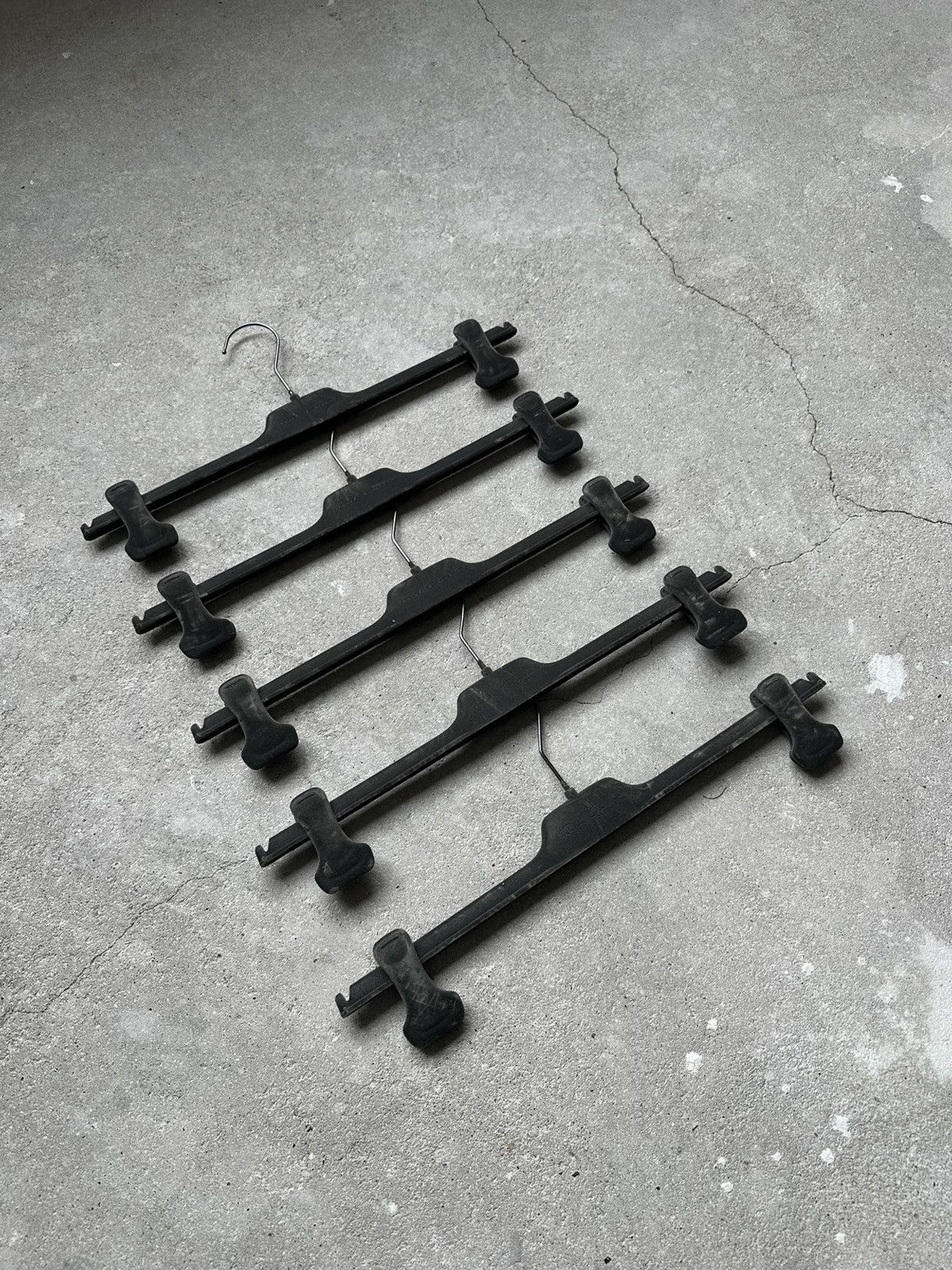 Rick Owens Rick Owens Velour Pant Hangers 5x Size ONE SIZE - 6 Thumbnail