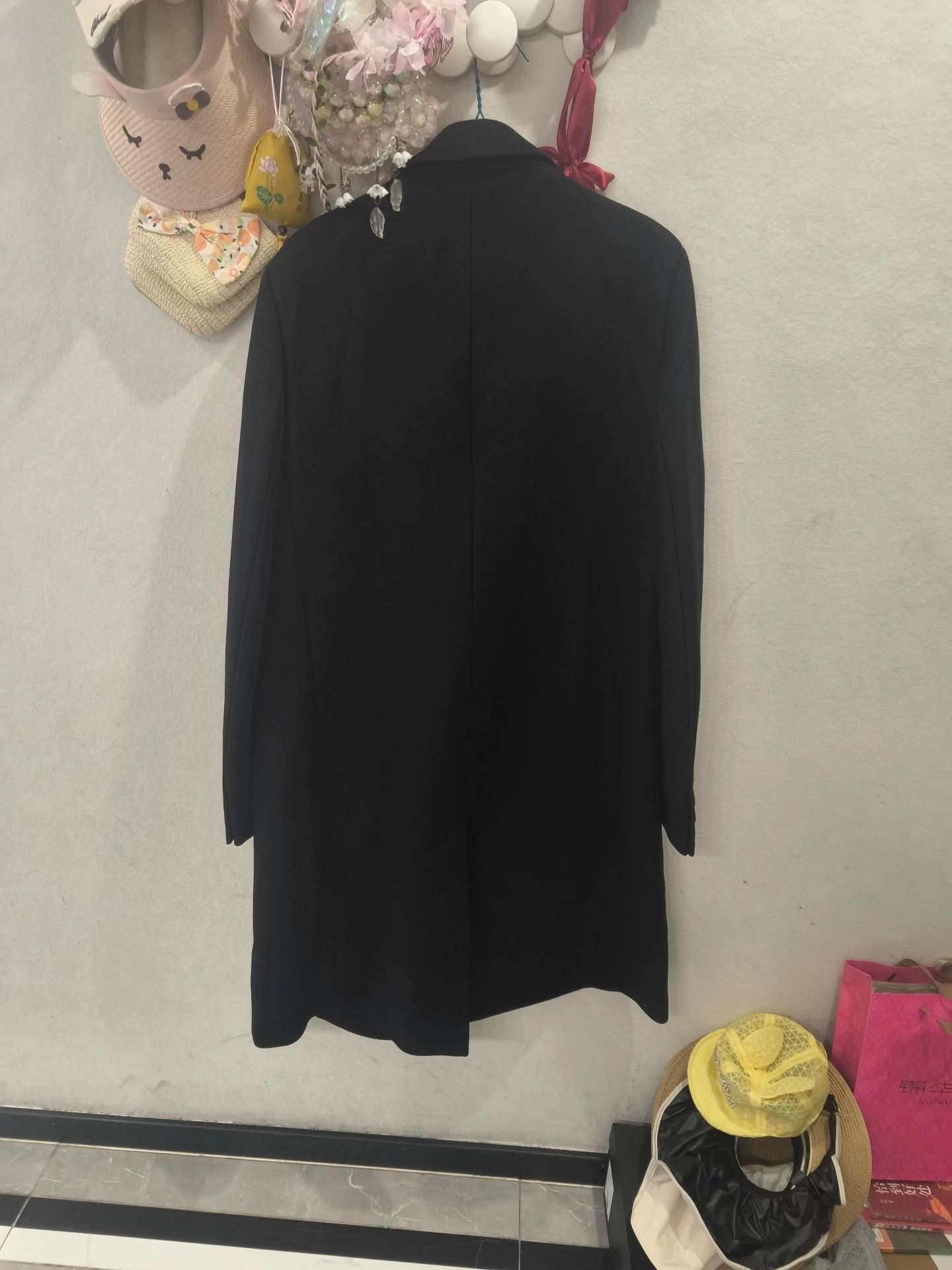 Ann Demeulemeester ann demeulemeester black coat Size L / US 10 / IT 46 - 2 Thumbnail