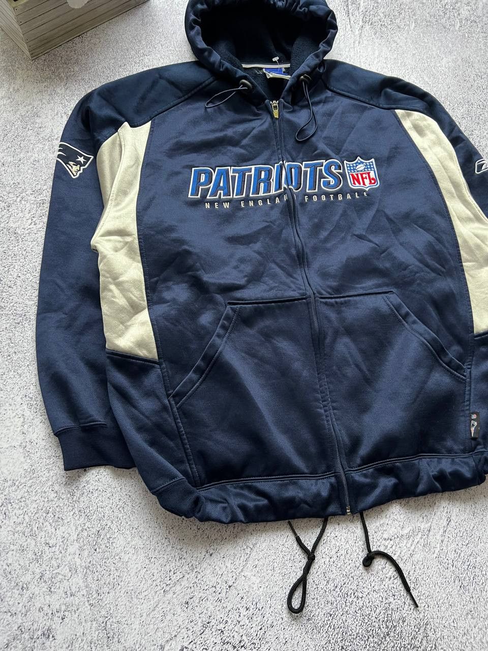 NFL × Reebok × Vintage Vintage Reebok New England Patriots NFL Full Zip Hoodie Size US L / EU 52-54 / 3 - 6 Thumbnail