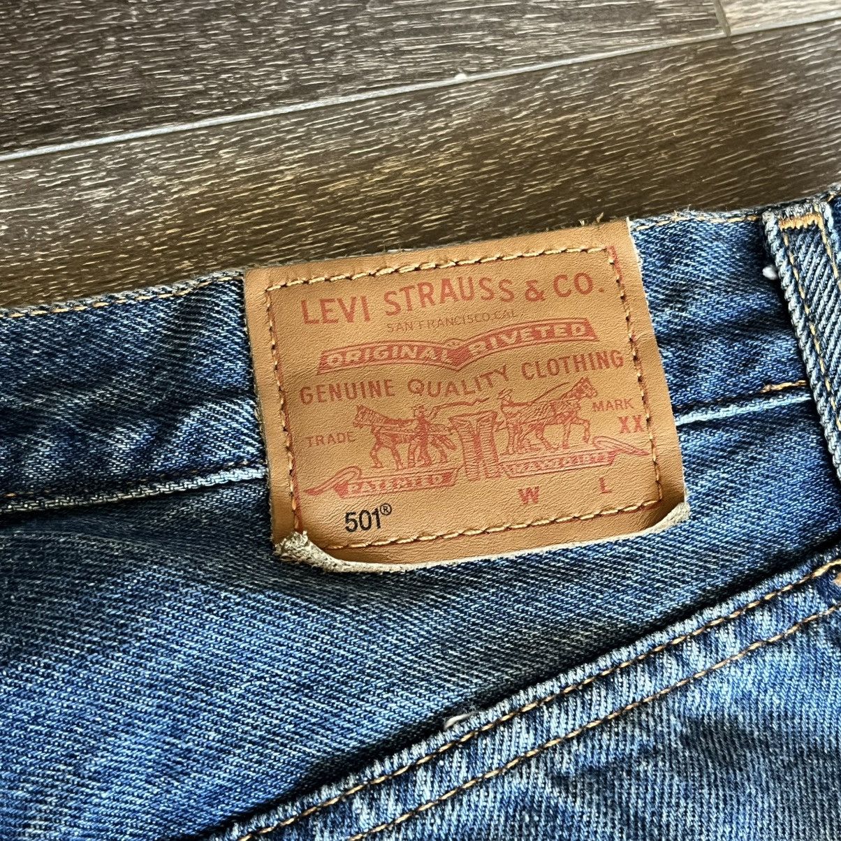 Levi's × Levi's Vintage Clothing × Vintage Vintage Levi’s 501 Big E Straight Leg Buttonfly Denim Jeans Size US 27 - 4 Thumbnail