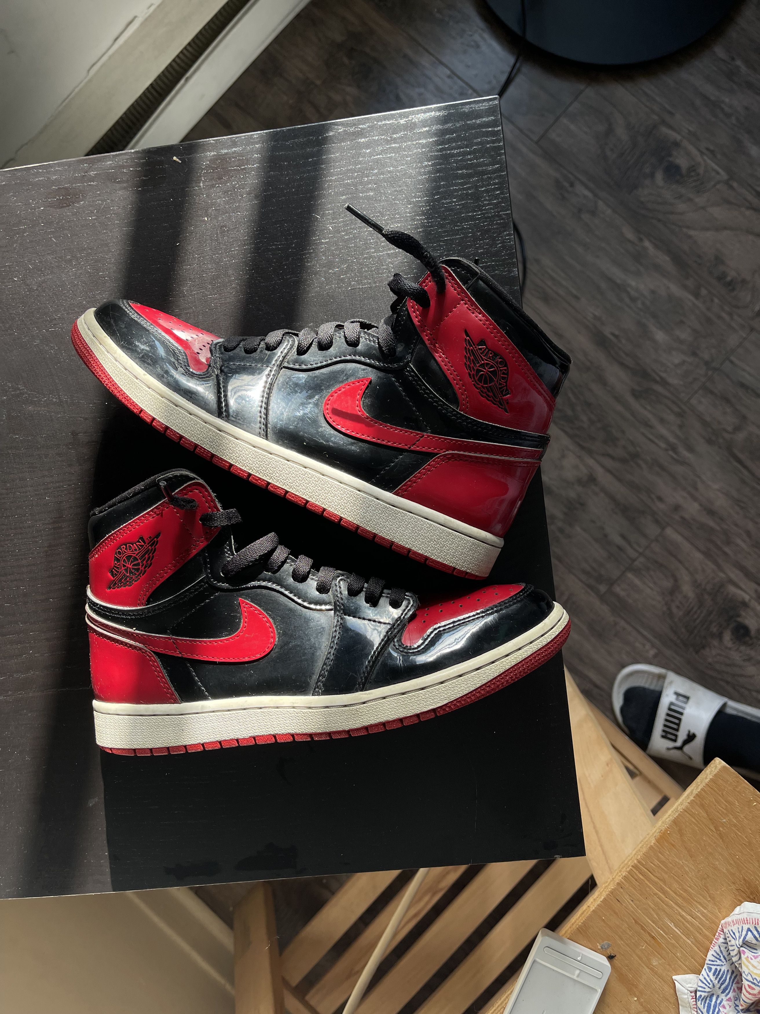 Nike Jordan 1 Patent Bred Size US 8.5 / EU 41-42 - 3 Thumbnail