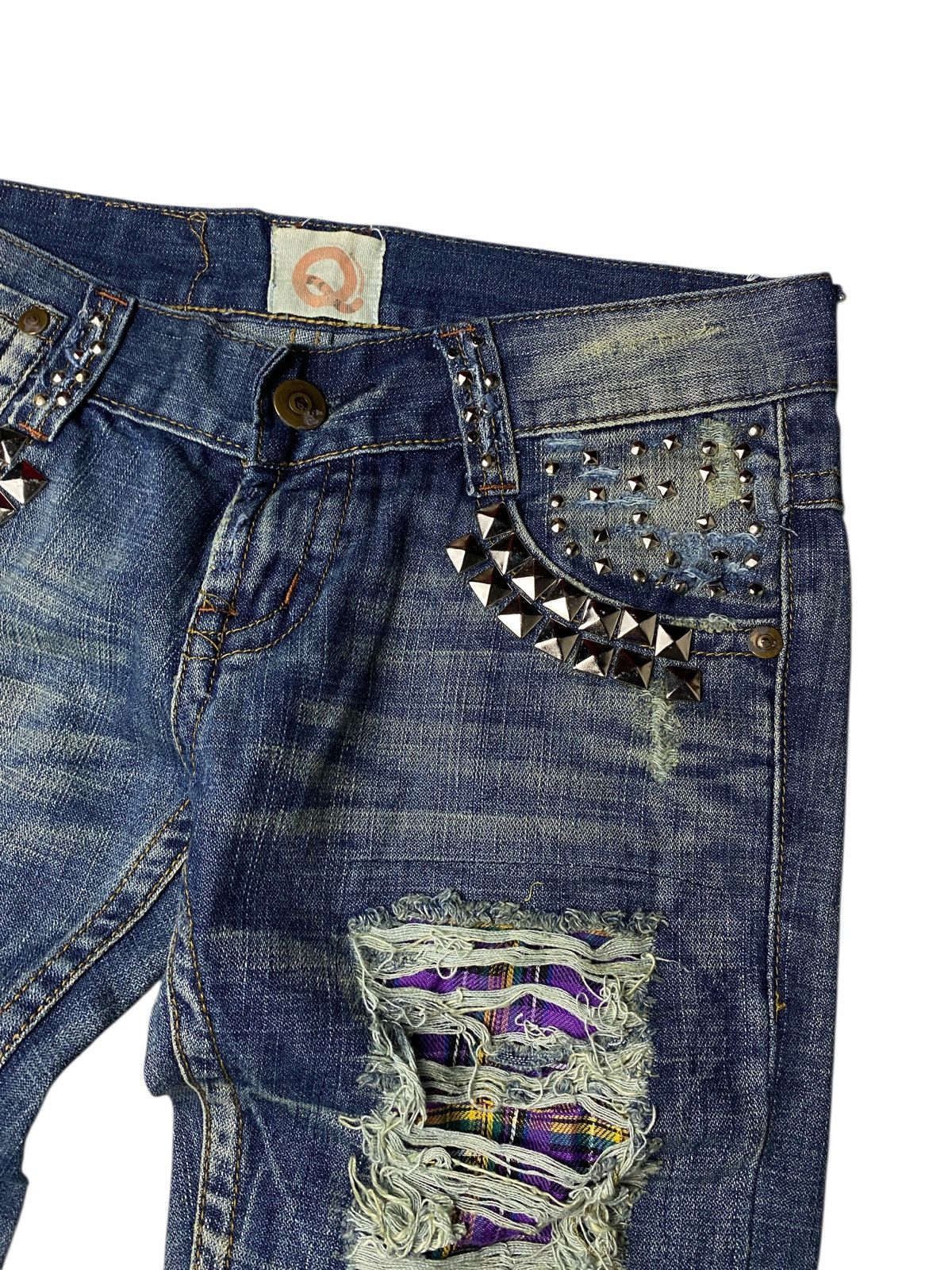 If Six Was Nine 2000's Q Seawash Studded Flared Jeans Size US 27 - 7 Thumbnail