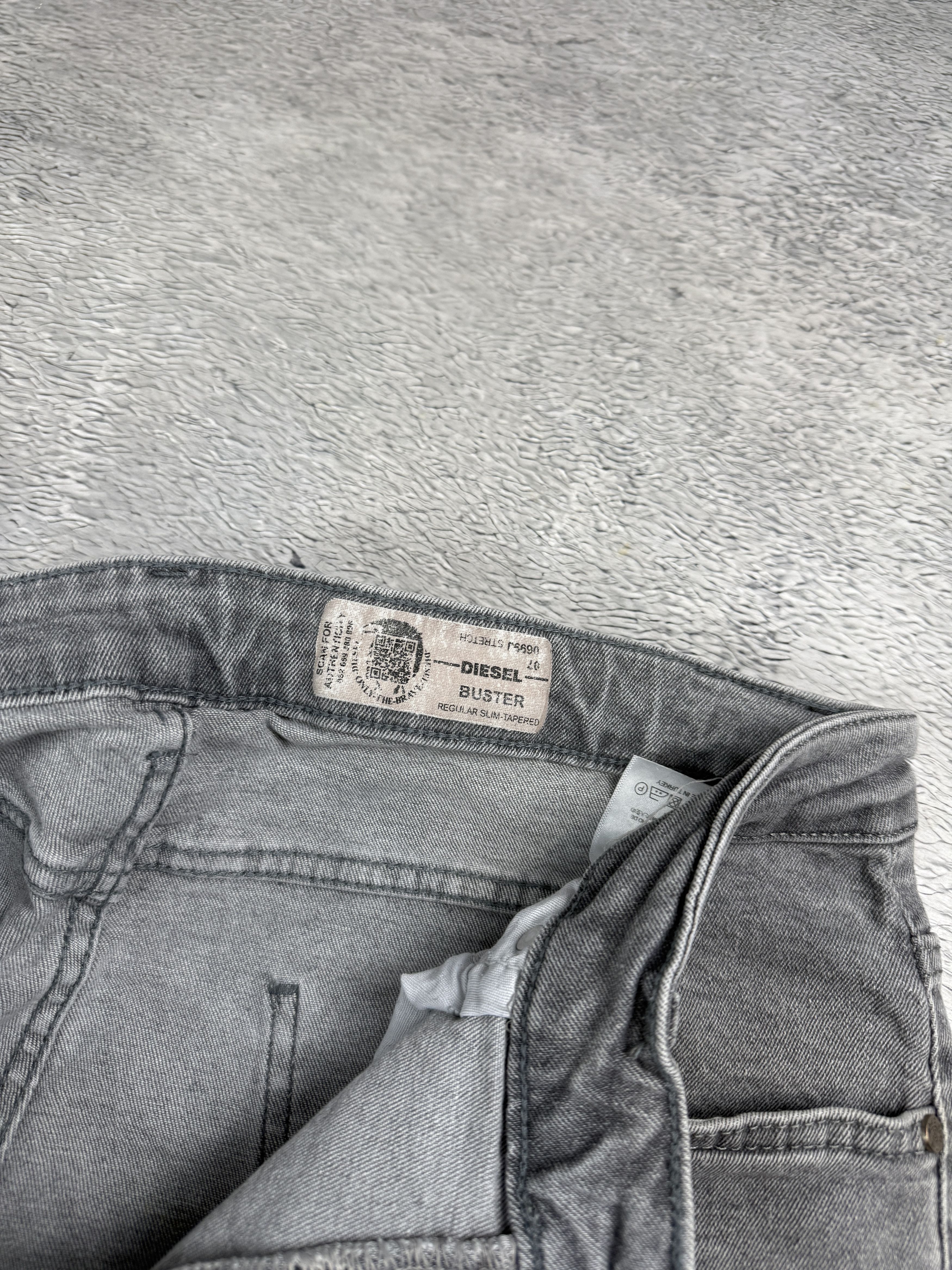 Diesel Diesel Jeans Buster Regular Slim Tapered Back Logo Grey Size US 38 / EU 54 - 6 Thumbnail