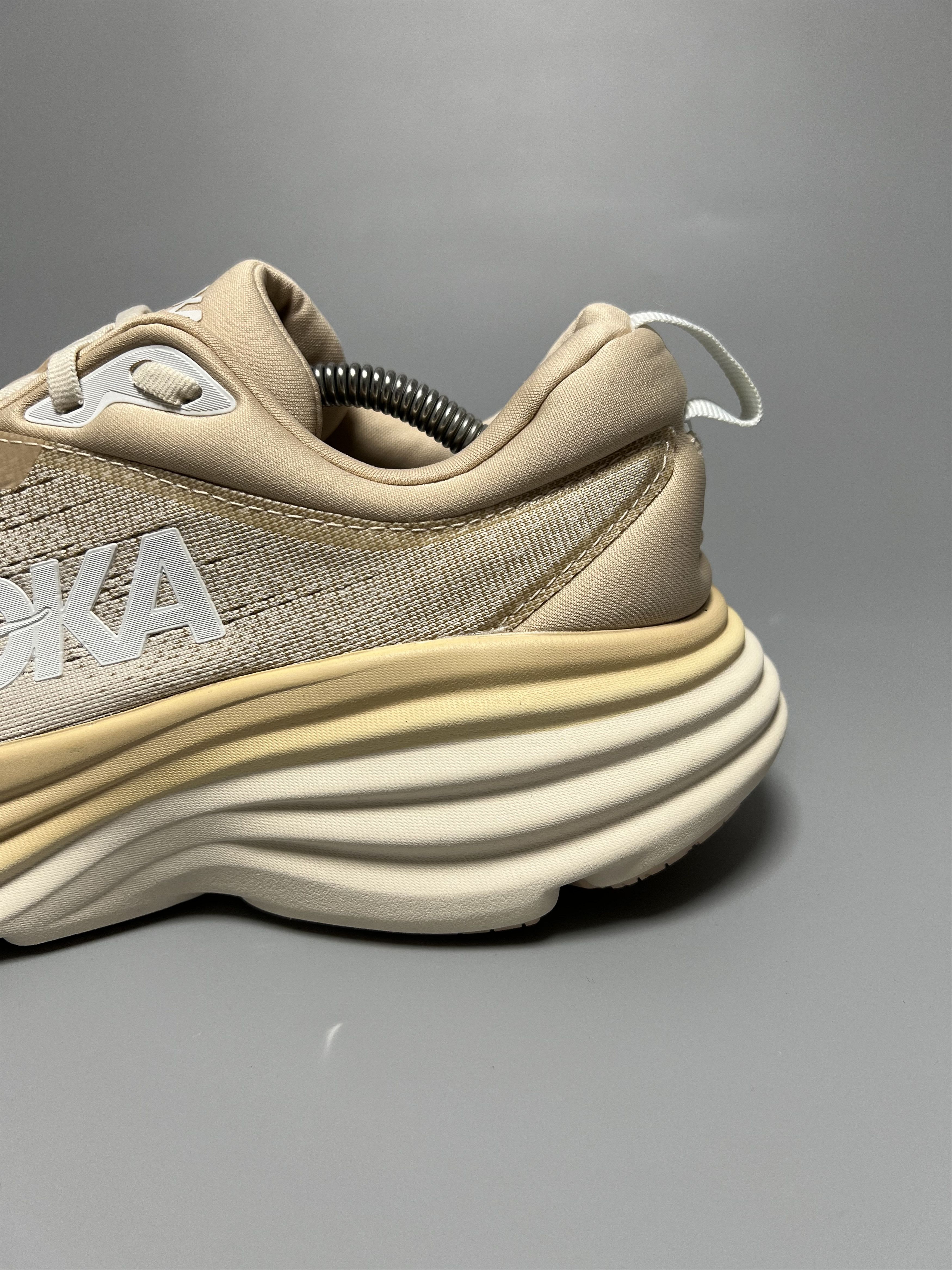 Hoka 10.5B Hoka One One Bondi 8 Running Shoes Walking Training Size US 10.5 / IT 40.5 - 9 Thumbnail