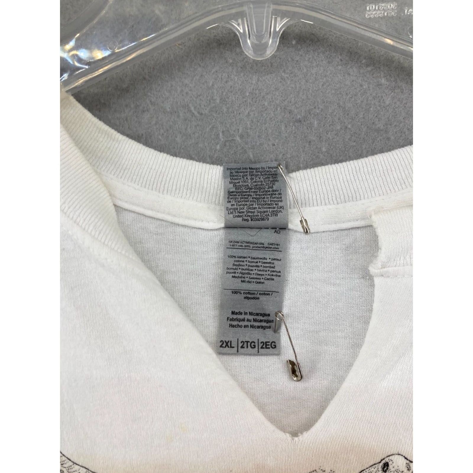 Gildan Gildan Charleston SC Sea Turtle Womens Promo Tee 2XL White Cropped Shirt Womens Plus 2XL White Beach 90s Style Cropped Tee Mens? Size XXL / US 16-18 / IT 52-54 - 7 Thumbnail