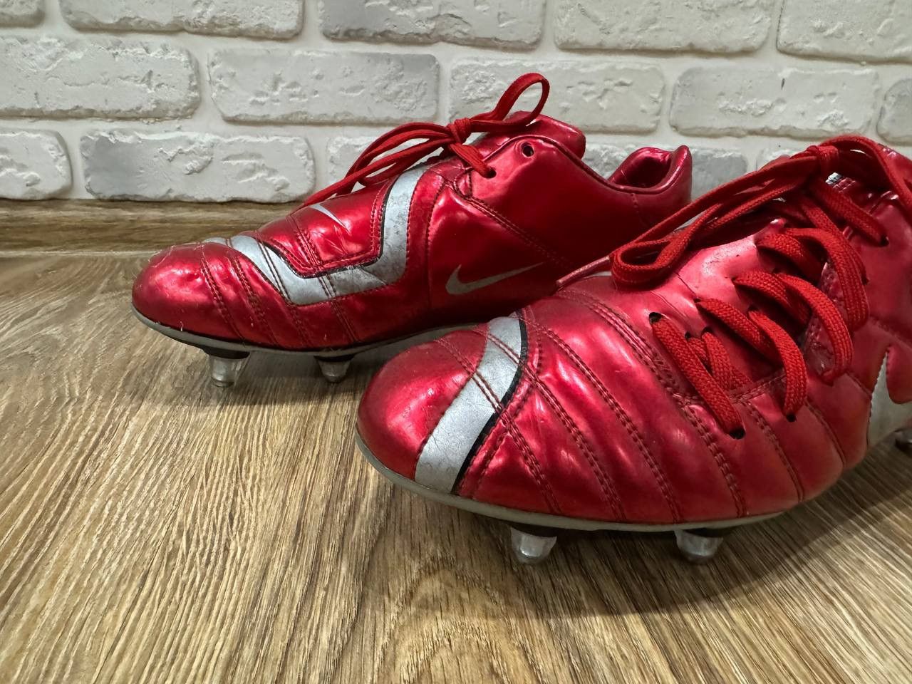 Vintage Nike Total 90 Supremacy FG Red Football Boots Size US 11 / EU 44 - 9 Thumbnail
