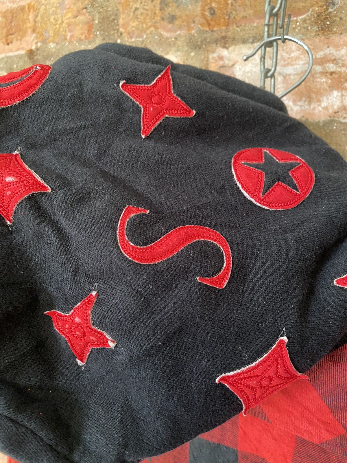 Japanese Brand Stud Muffin Japan Skull shadow flannel smile hoodie Size US M / EU 48-50 / 2 - 11 Thumbnail