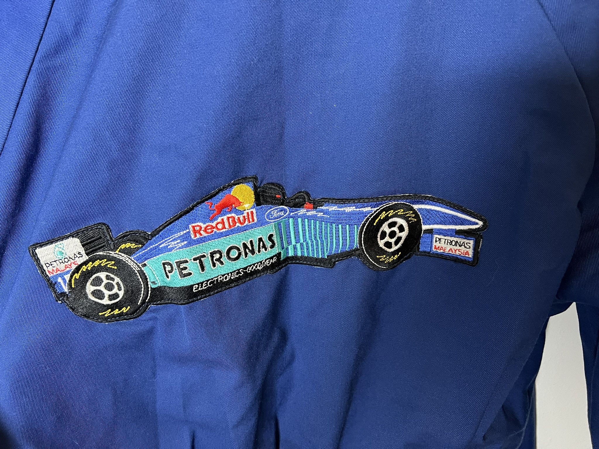 Red Bull VINTAGE RED BULL F1 TEAM AGIP MECHANIC'S SUIT JUMPSUIT Size US M / EU 48-50 / 2 - 3 Thumbnail
