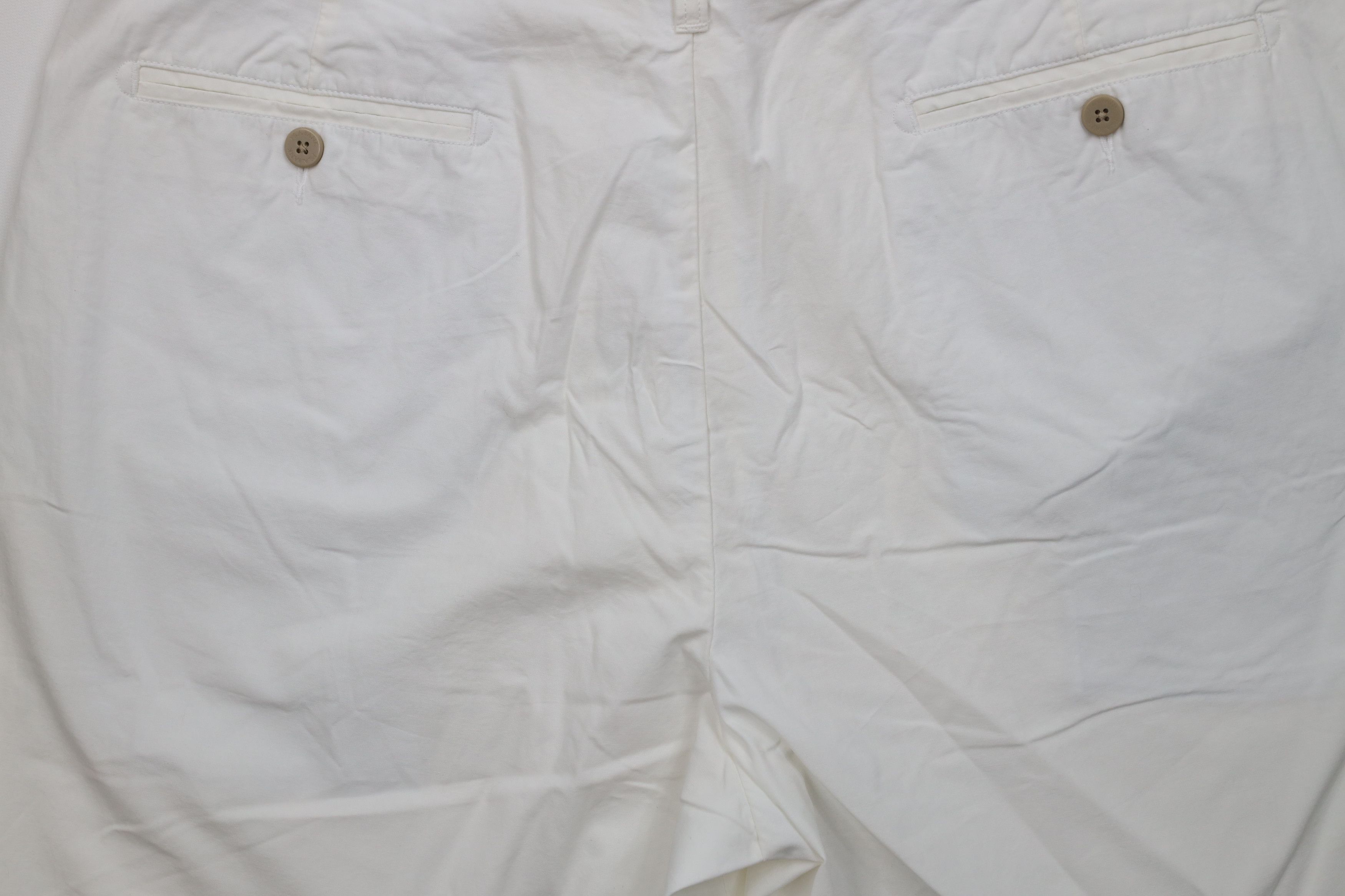 Jos. A. Bank Deadstock Vintage Jos A Bank Golfing Golf Chino Shorts White Size US 42 / EU 58 - 10 Thumbnail