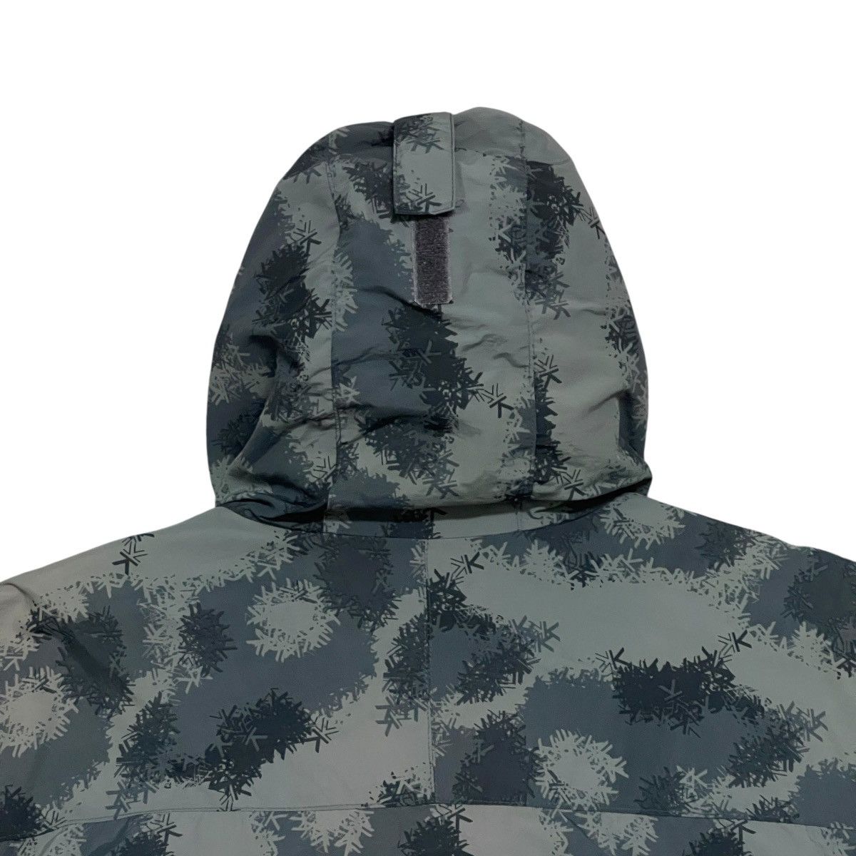 Karrimor Vtg Karrimor Camouflage Hooded Gorpcore WindbreakerJacket Size US XL / EU 56 / 4 - 18 Thumbnail