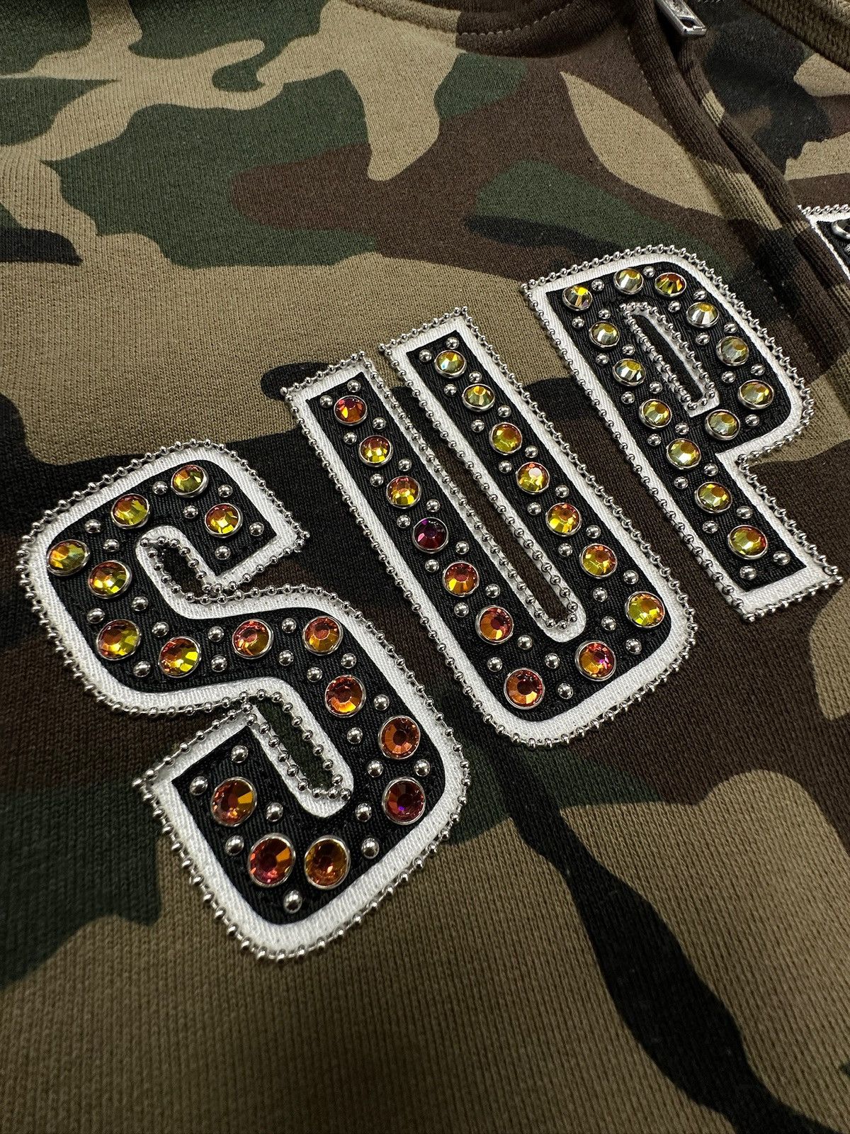 B.B. Simon × Supreme Supreme b.b. Simon Studded Zip Up Hoodie Camo Size US M / EU 48-50 / 2 - 3 Thumbnail