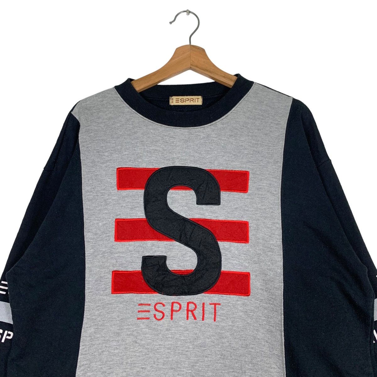 Esprit ESPRIT Embroidery Big Logo Pullover Sweater #0591-C28 Size US XL / EU 56 / 4 - 2 Thumbnail