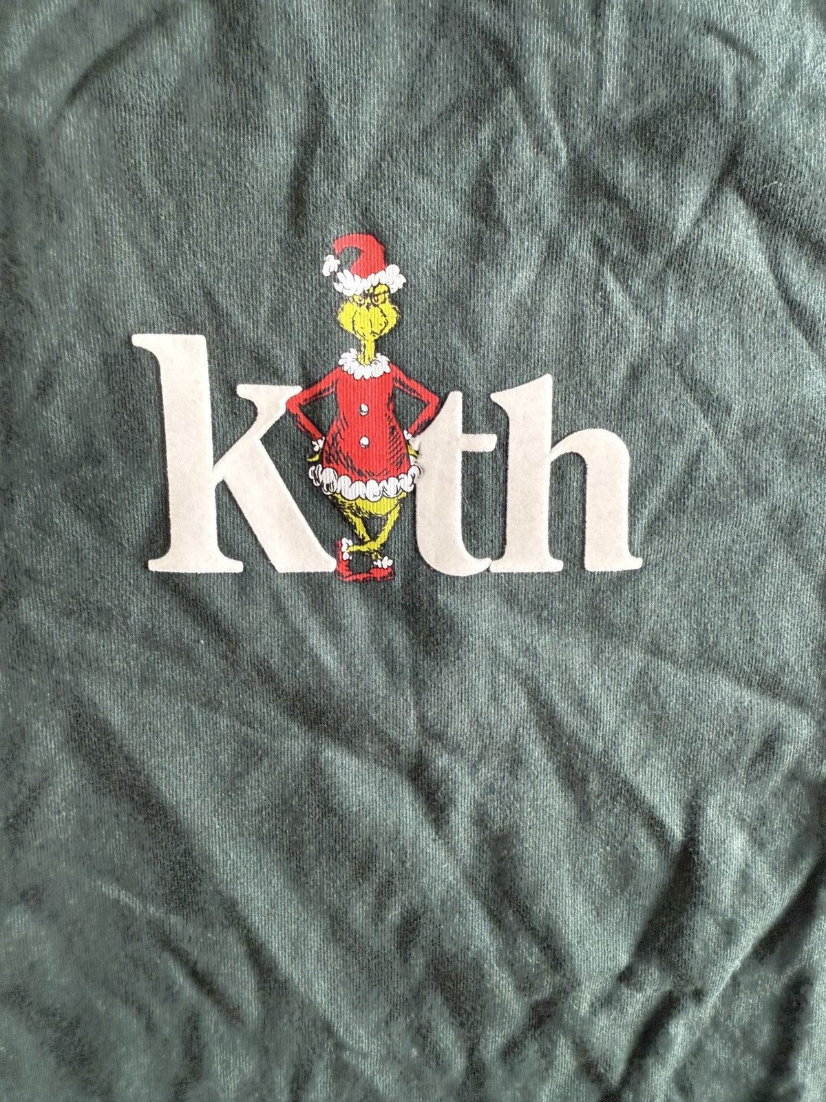 Kith Kith Grinch Tee Size US XL / EU 56 / 4 - 2 Thumbnail
