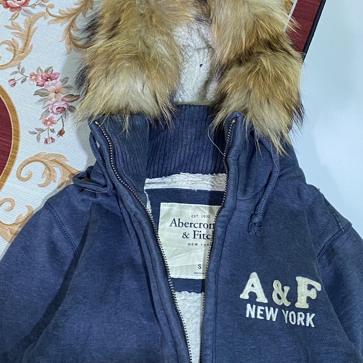 14th Addiction × If Six Was Nine × Le Grande Bleu (L.G.B.) RARE❤️‍🔥 Fur Hoodie faded Sherpa Abercrombie Ifsixwasnine Style Size US S / EU 44-46 / 1 - 4 Thumbnail