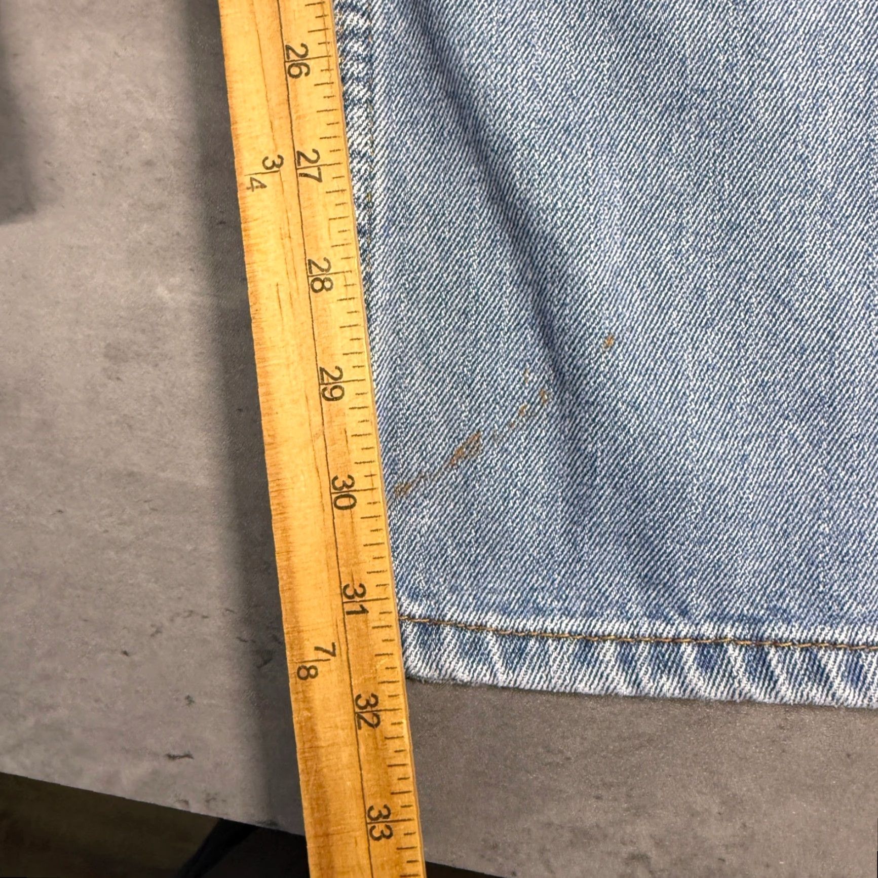 Levi's VINTAGE Levi's 505 Jeans Mens 36x32 Light Wash Distressed Straight 5-Pocket Denim male Regular Spring Summer Fall Winter Mens Size US 36 / EU 52 - 7 Thumbnail
