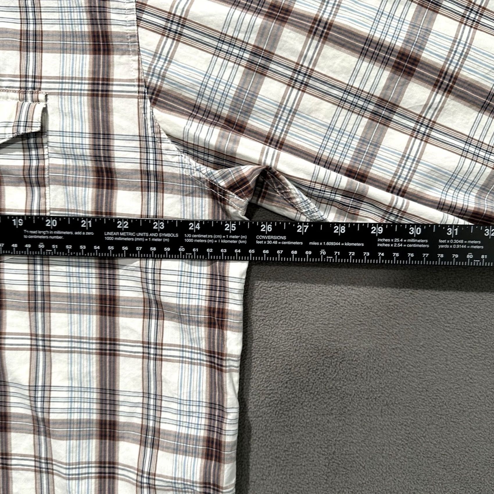 American Eagle Outfitters American Eagle Outfitters Shirt Mens XL Ivory Plaid Western Vintage Slim Fit Snap Button-Up Western Theme Mens XL Ivory Plaid Short? Size US XL / EU 56 / 4 - 7 Thumbnail